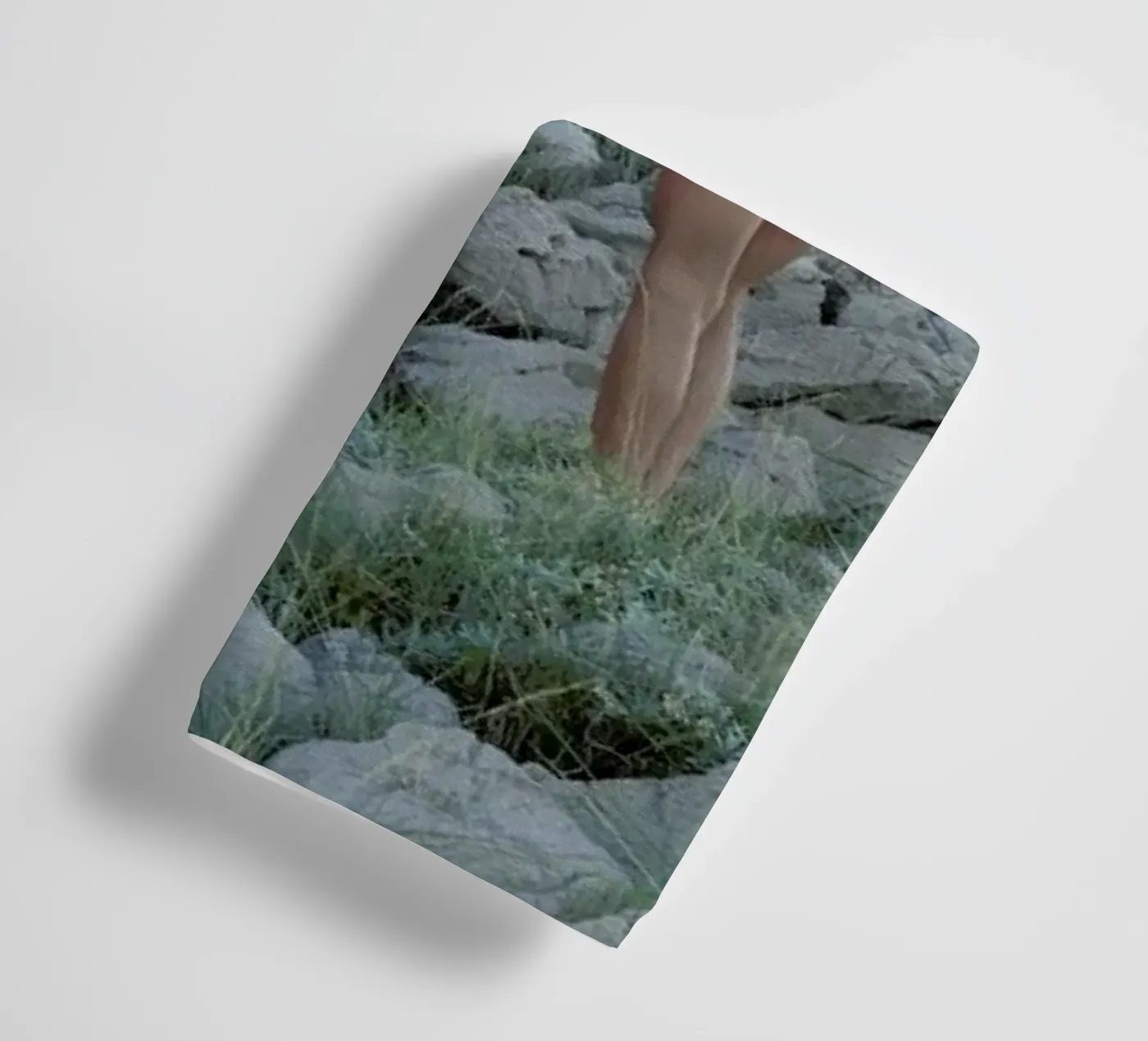 Consonance towel by Matevž Kosterov