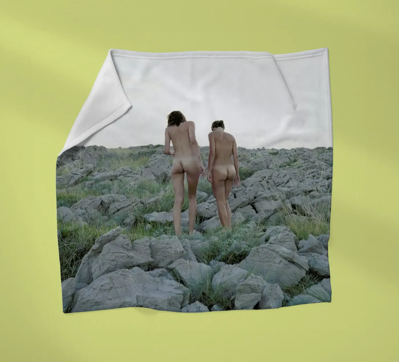 Consonance coperta in pile da Matevž Kosterov