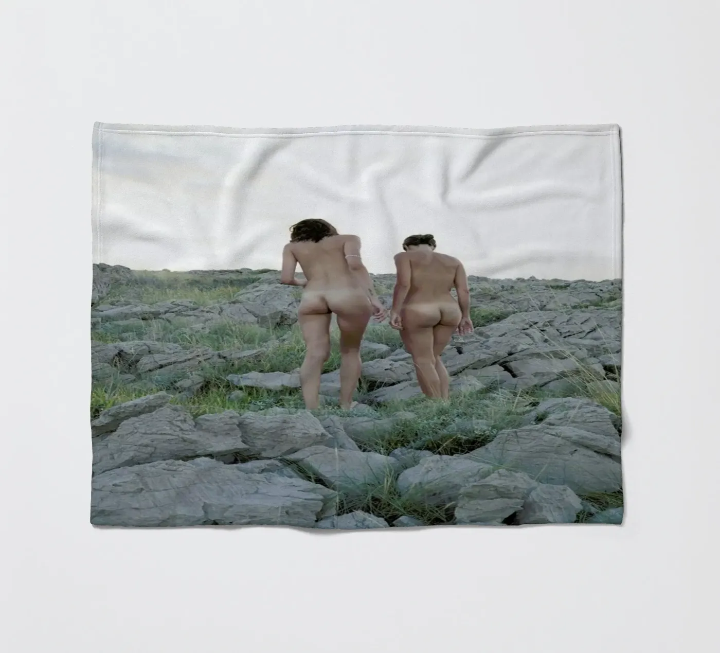 Consonance coperta in pile da Matevž Kosterov