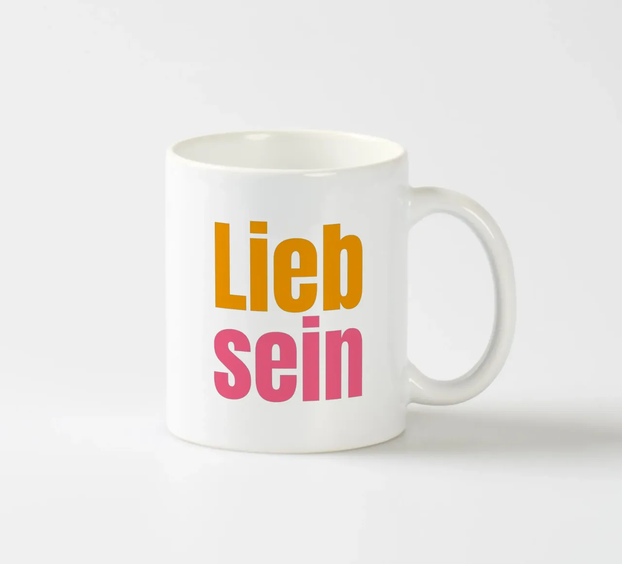 Lieb sein tazza in ceramica da Happy 😃 Art 🎨 by Christine Schnoell