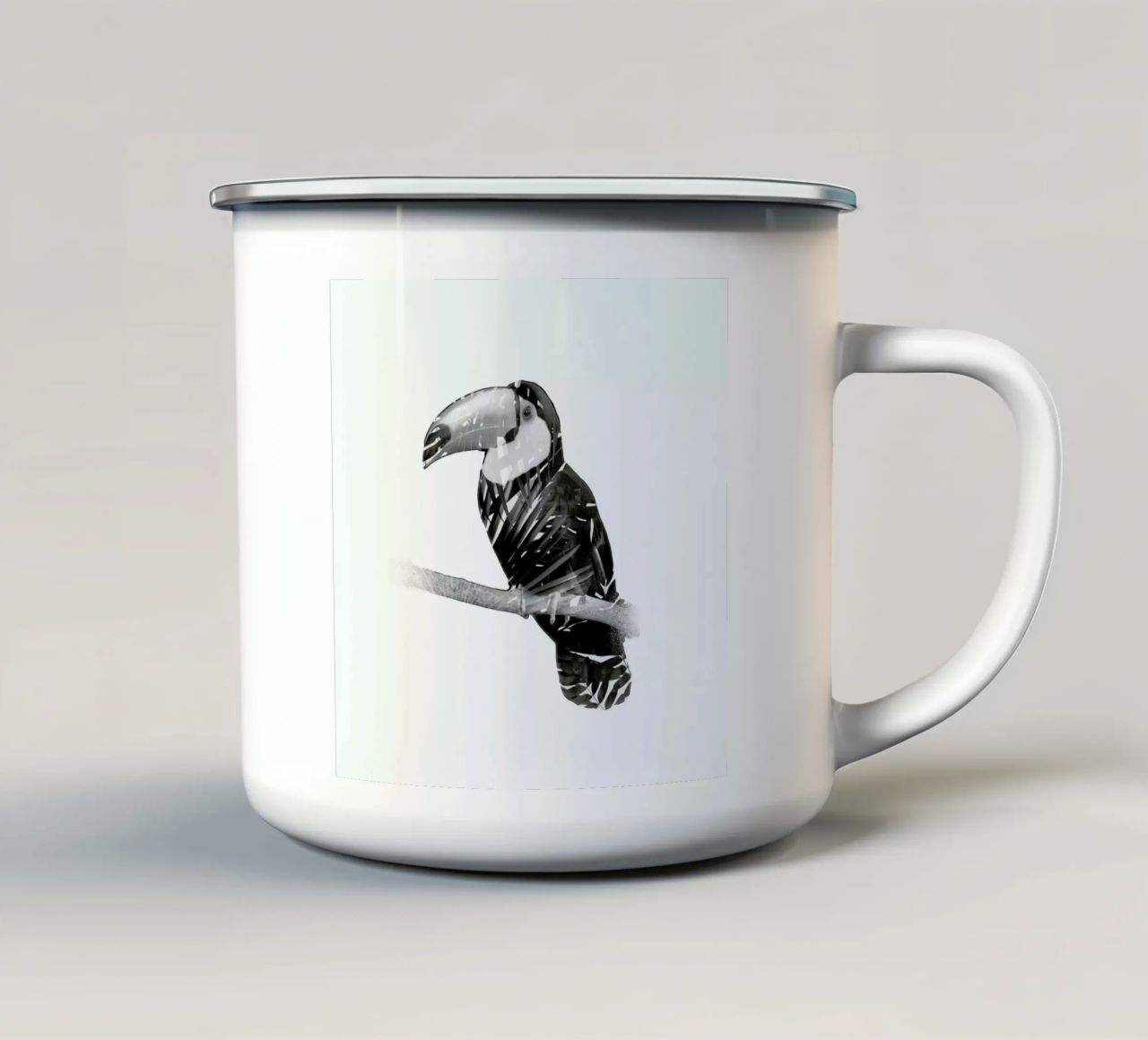 Toucan tazza in smalto da Chris Wharton