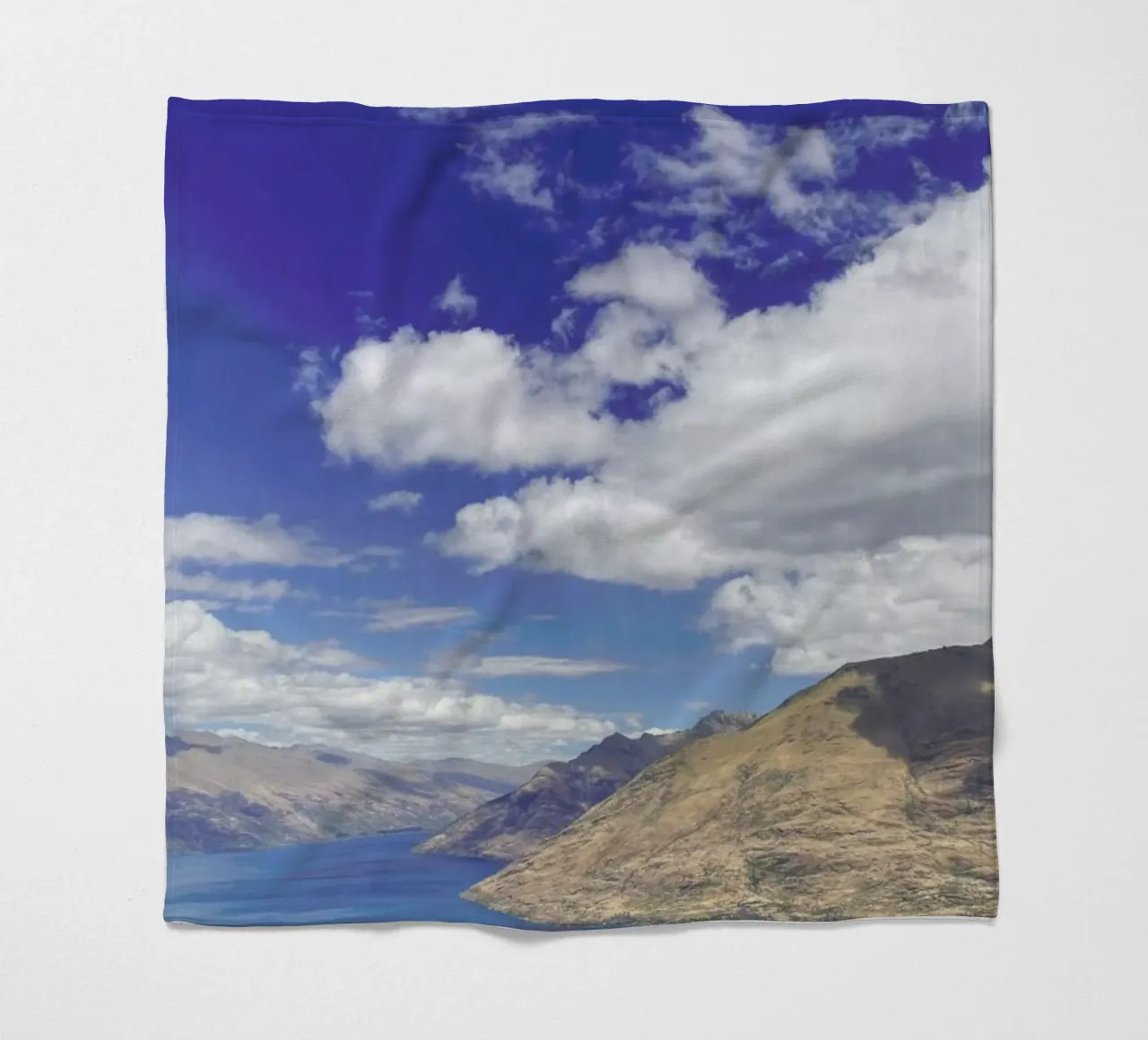 Skyline Queenstown coperta in pile da Nur Mut