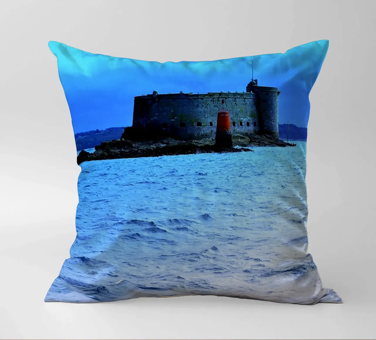 FAA228 CHATEAU DU TAUREAU MORLAIX FRANCIA cuscino da Thierry vobmann photography