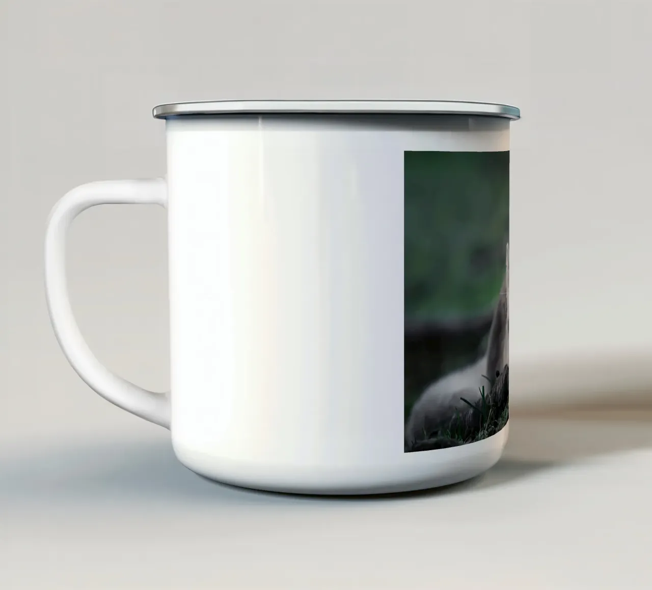 Poster animali 212 tazza in smalto da Korrie Lane