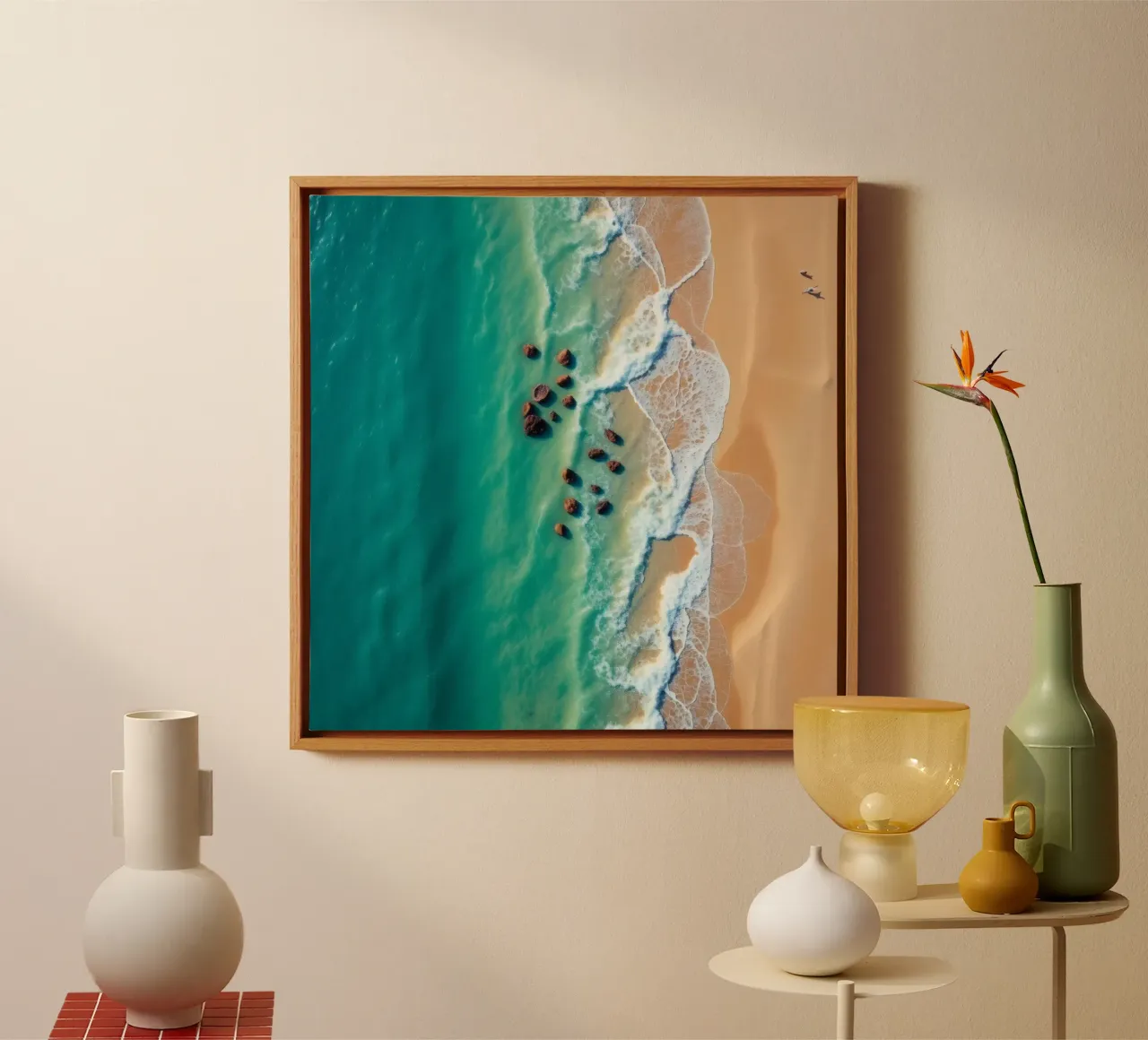 Splendido litorale con acqua limpida e turchese, spiaggia sabbiosa tela con Cornice a cassetta da DesignDoodle