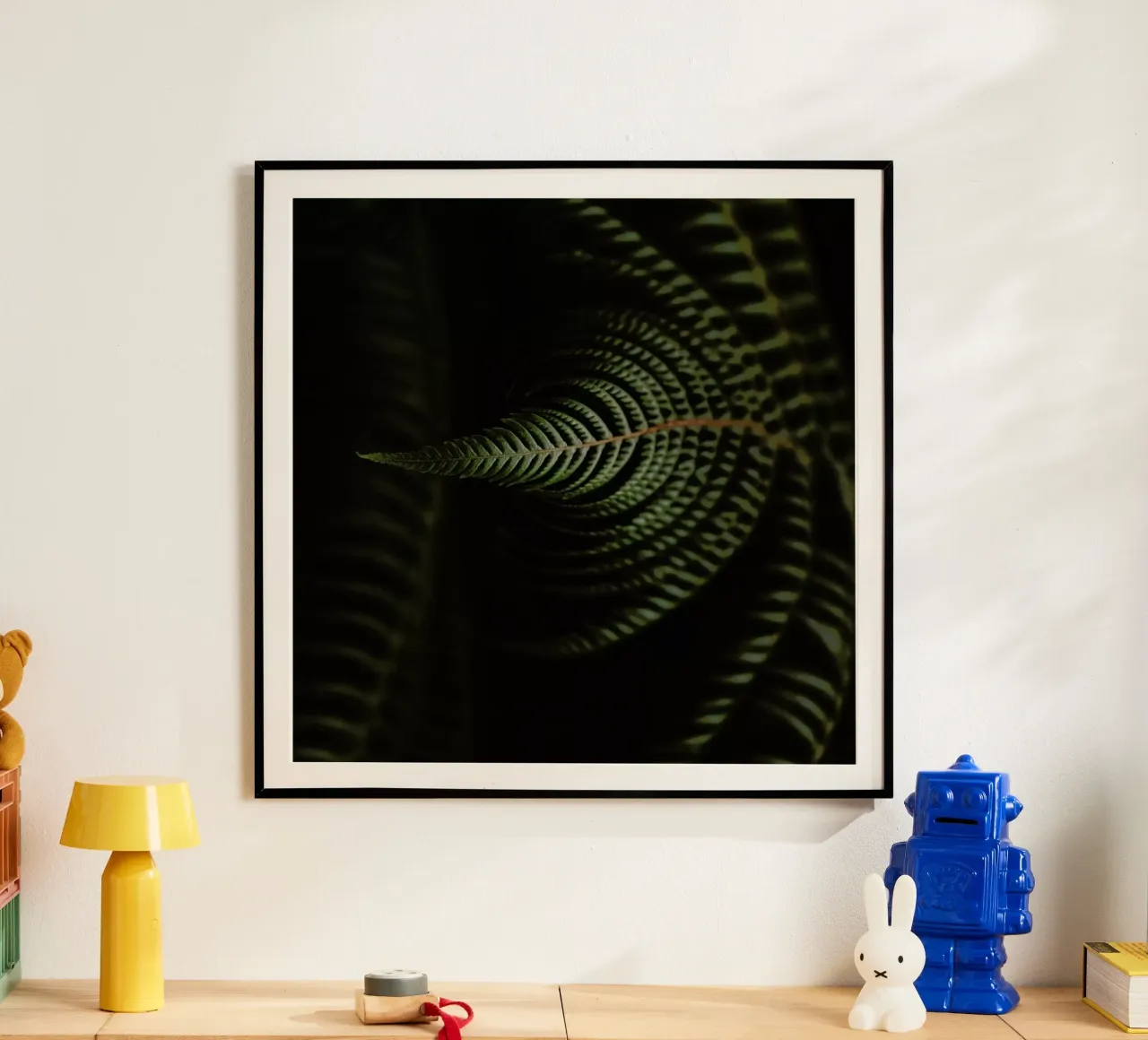 Fern 2 poster con telaio in legno da Nur Mut