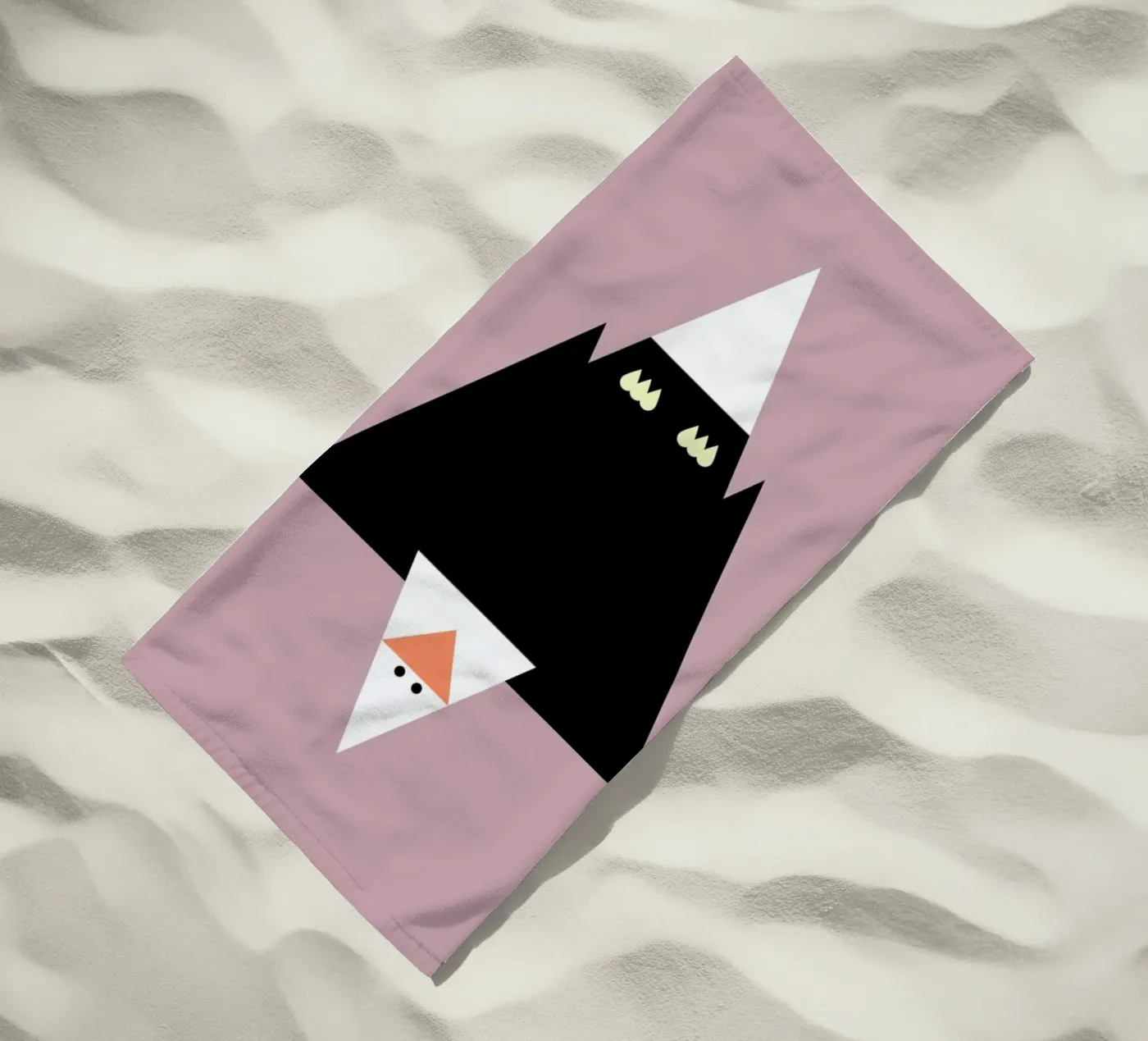 Cliff the Eagle Strandtuch von Marx & Croft