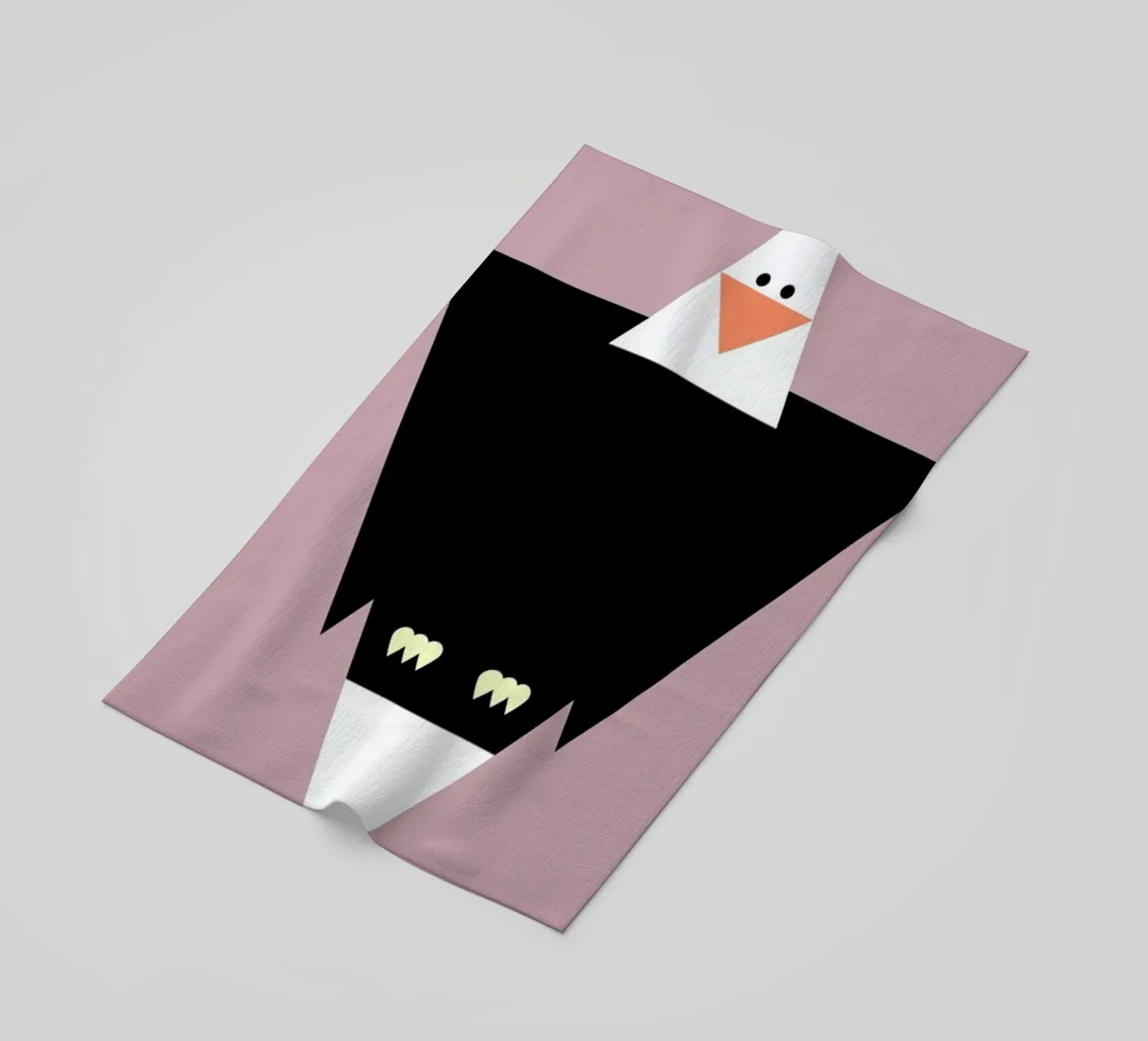 Cliff the Eagle Strandtuch von Marx & Croft
