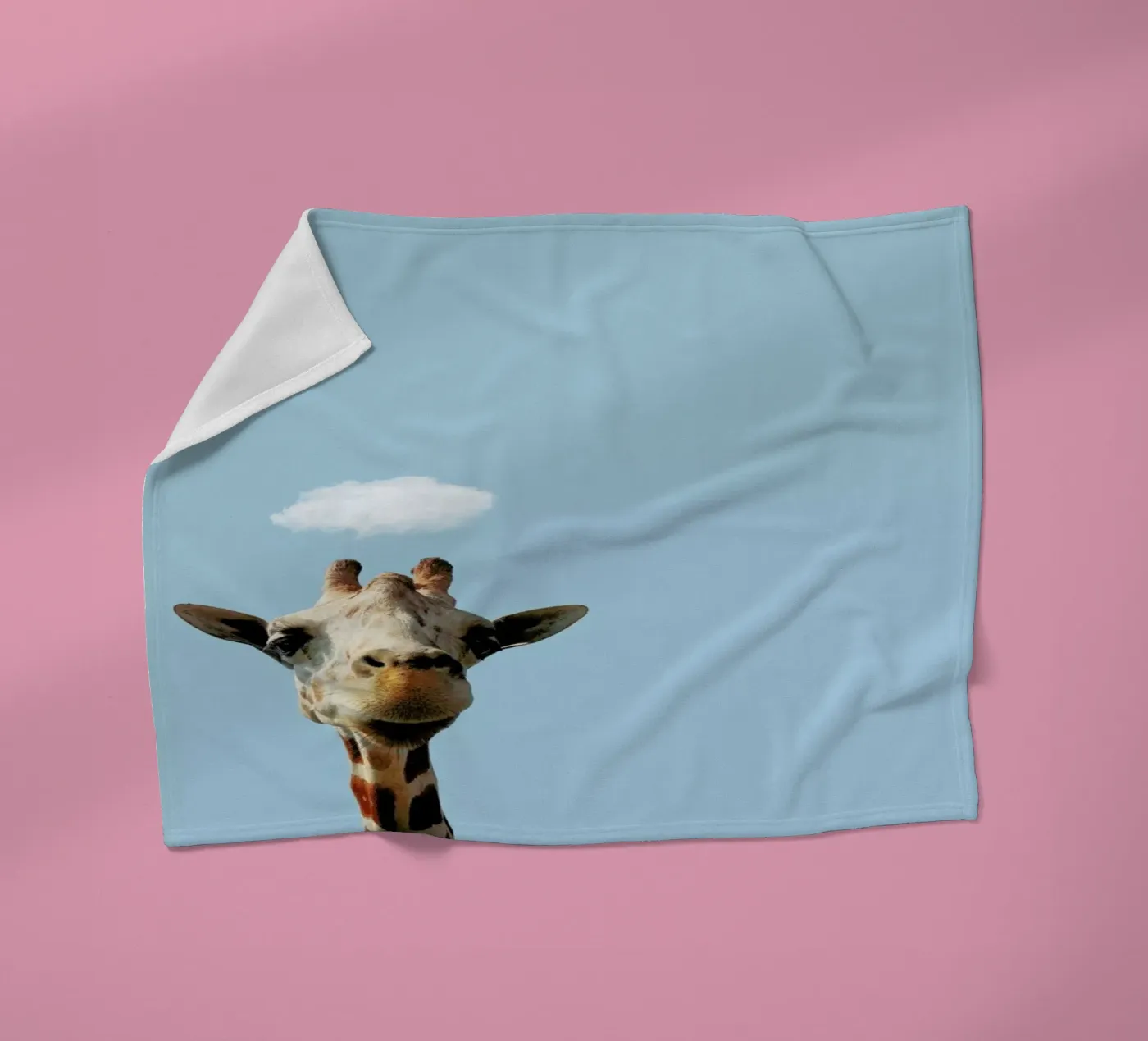 Hello coperta in pile da Rafael Burato