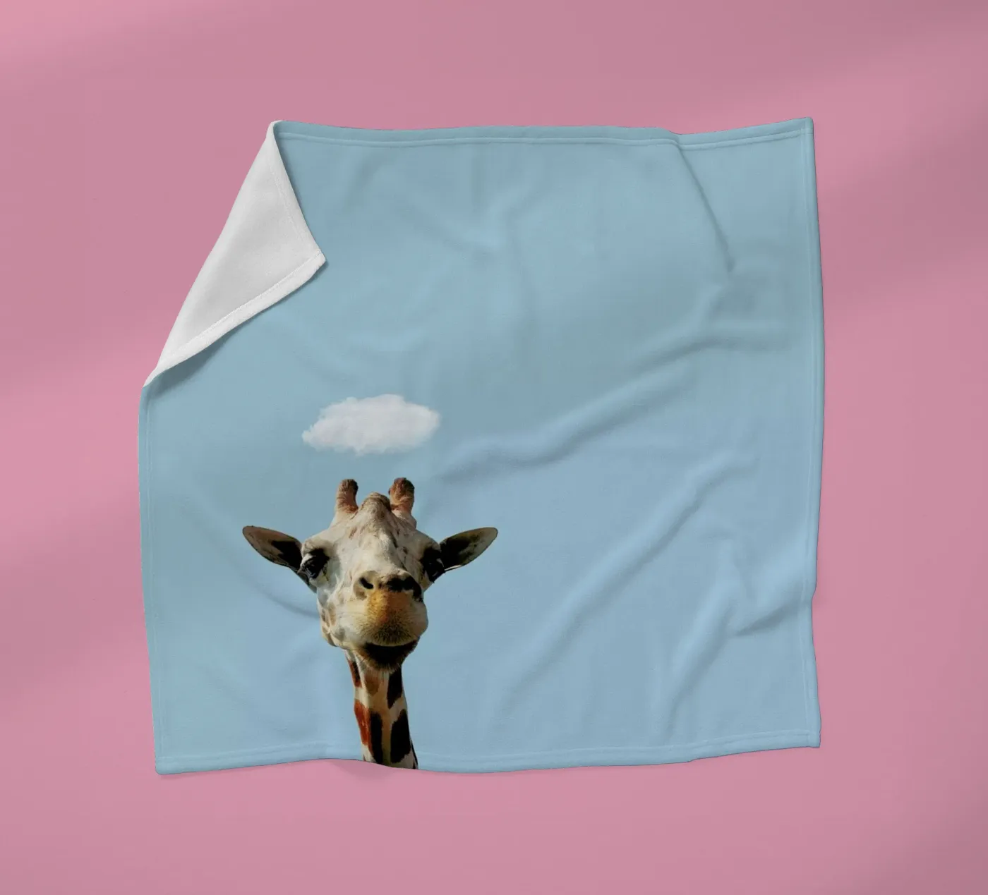 Hello coperta in pile da Rafael Burato