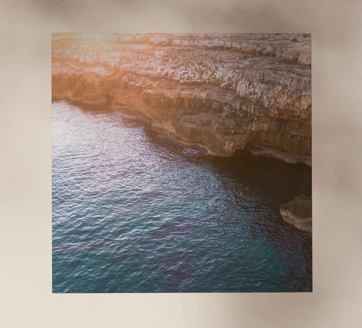cliffs backlit folie van lookingforstardust