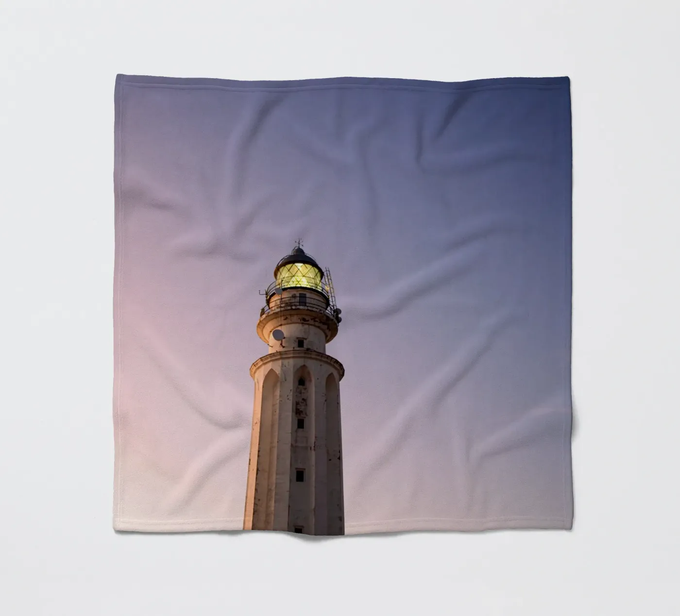 Leuchtturm Fleecedecke von lookingforstardust