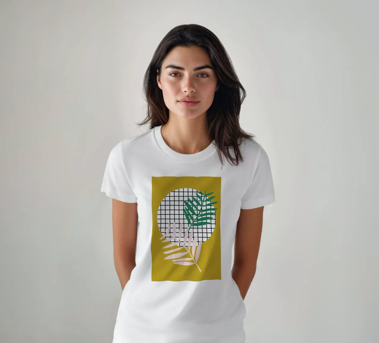 Palm Leaves in Mustard t-shirt da Linda Gobeta