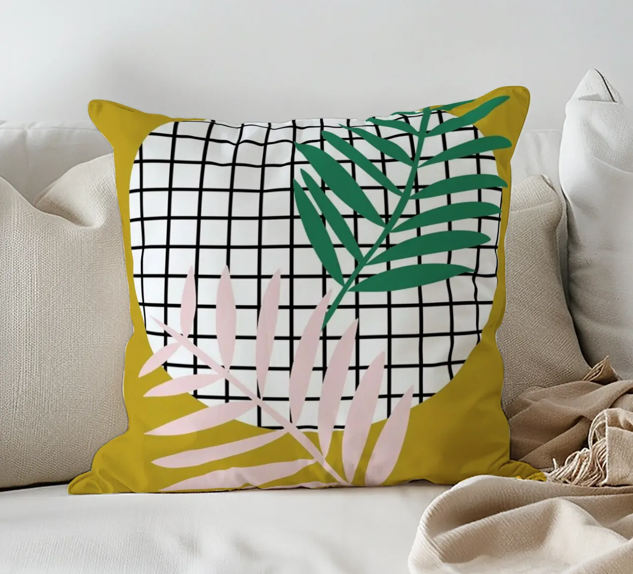 Palm Leaves in Mustard cuscino da Linda Gobeta