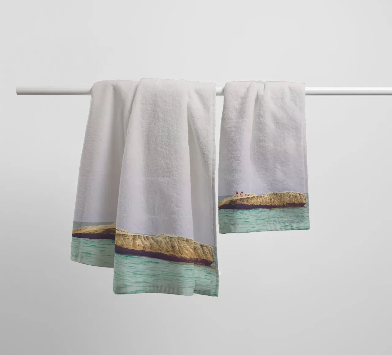 Mermaids Handtuch von Nur Mut