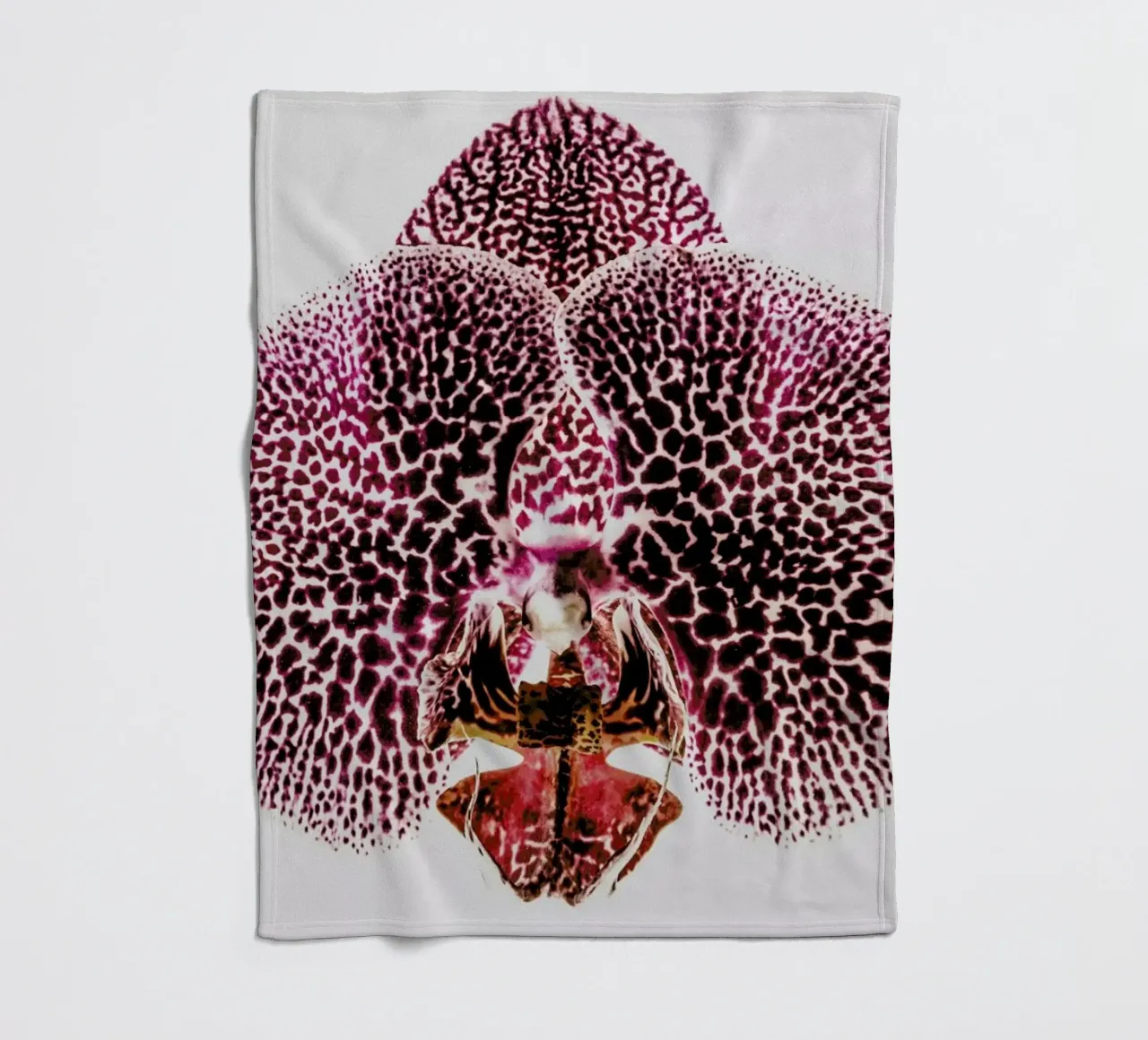 Leopard Orchid coperta in pile da Shot By Clint