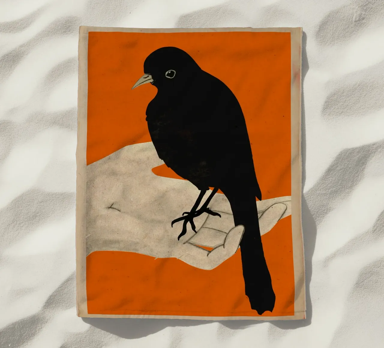 Uccello in mano 5 telo mare da ThingDesign