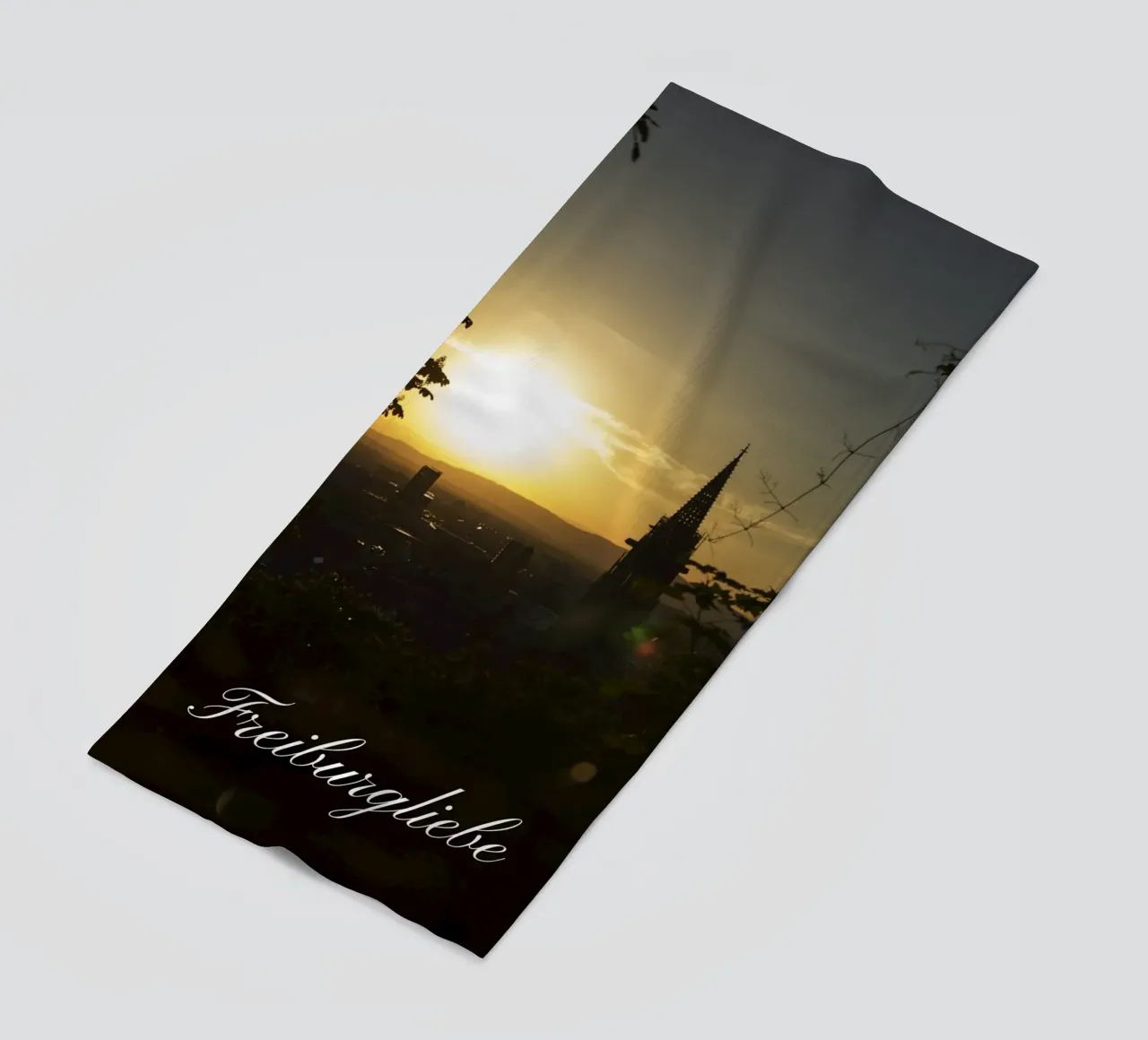 Amore a Friburgo telo mare da corvinamedia.design