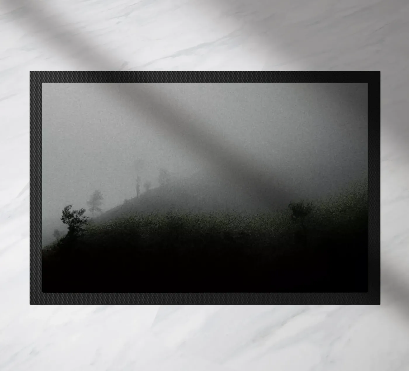 Myst Trees deurmat van Chris Abatzis