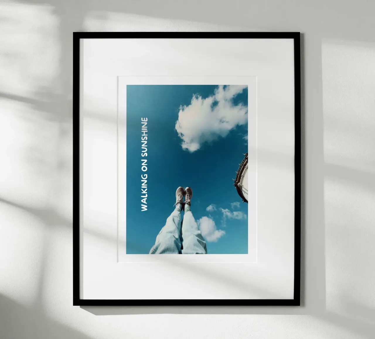 Walking on Sunshine poster da Tabea Jule
