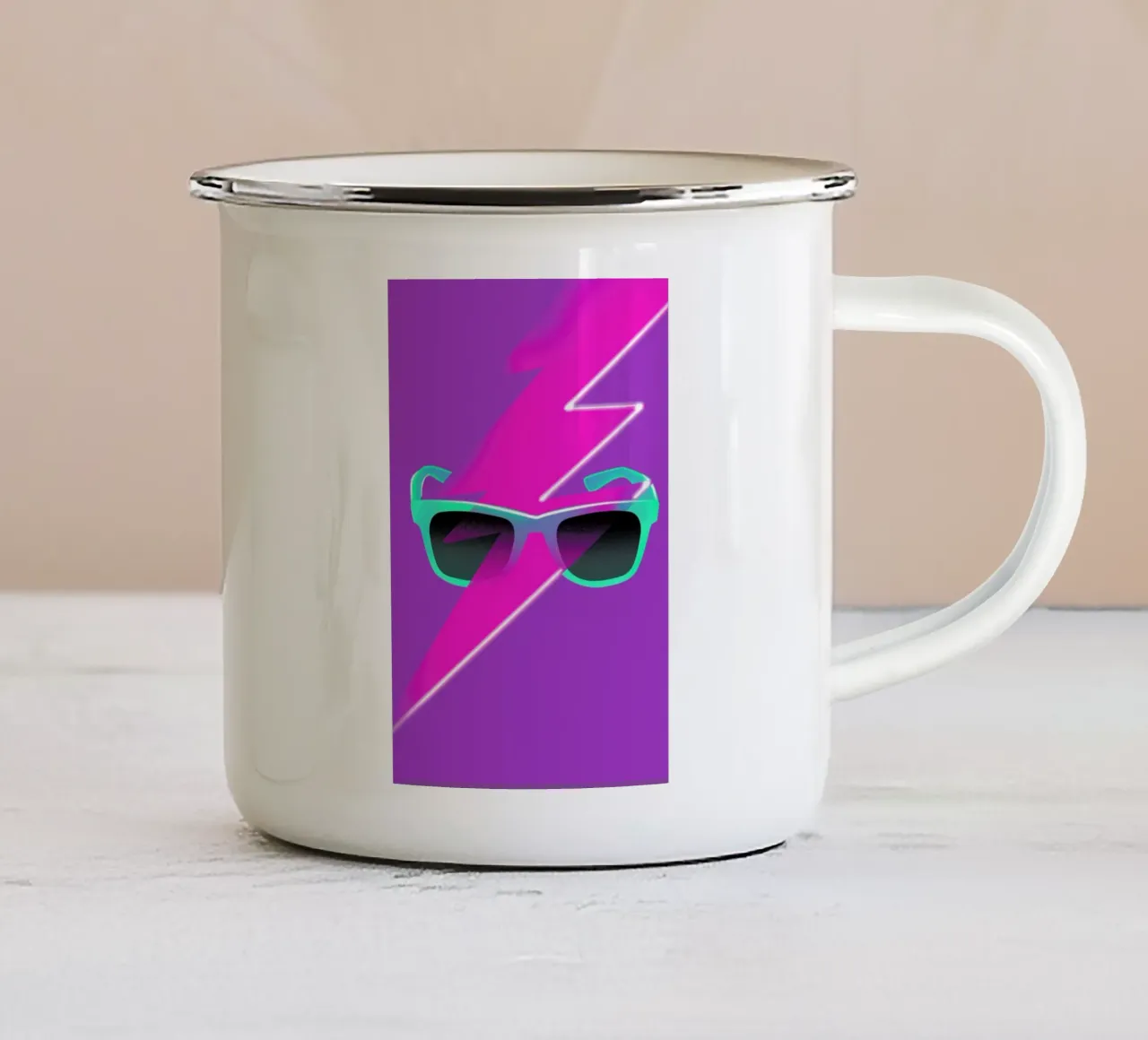 Great Eighties II tazza in smalto da Róbert Farkas