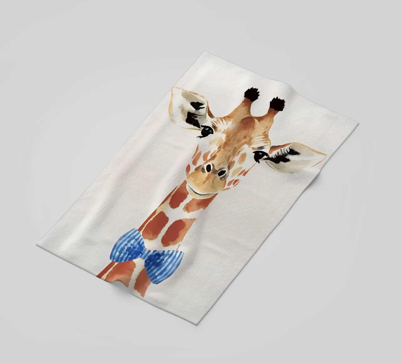 Giraffa gentile con fiocco telo mare da KidzStudio