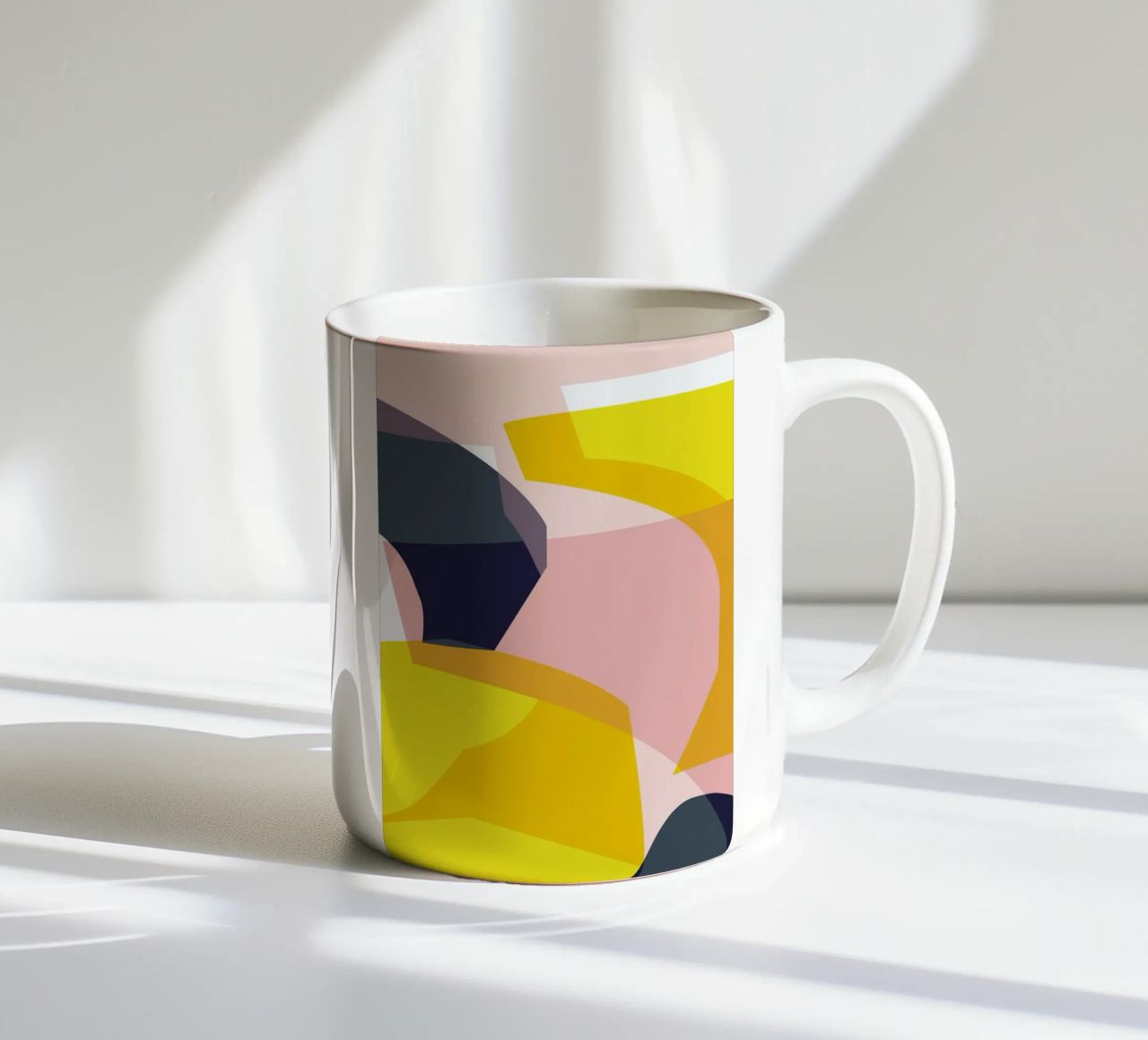 Composite 2 tazza in ceramica da Jonathan Lawes