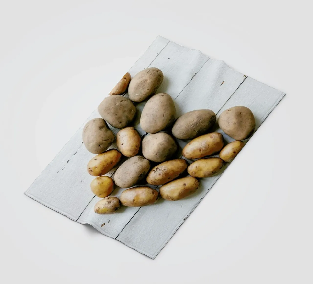 Kartoffelherz fleece blanket by Eat this