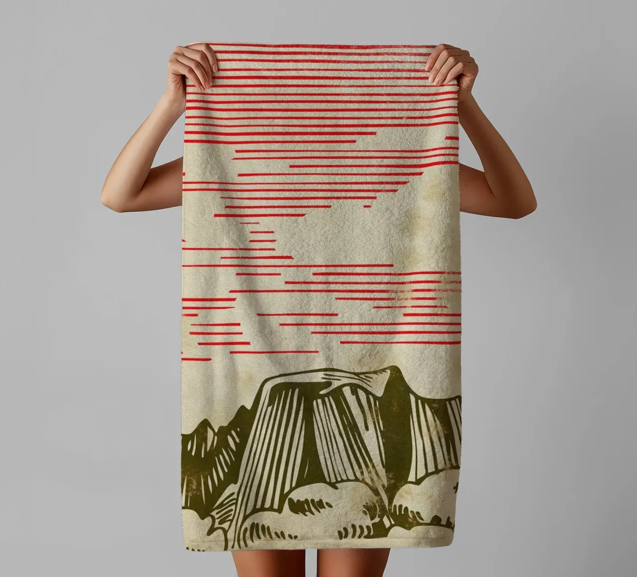 Karpathian Mountains asciugamano da bagno da Róbert Farkas