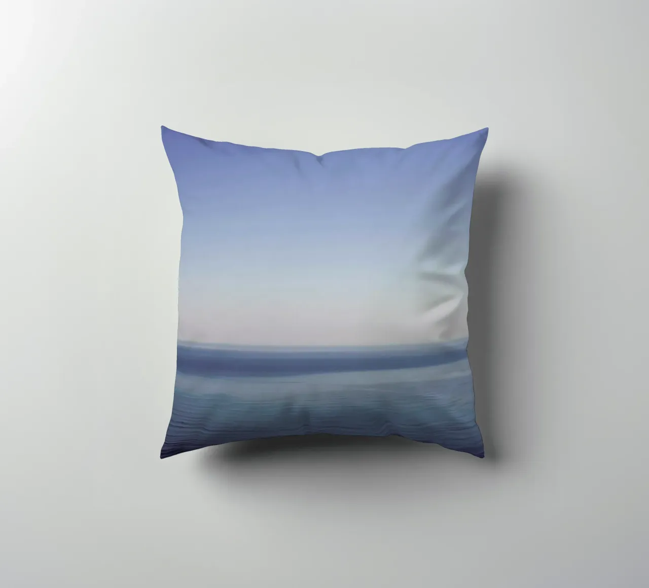 The Open Ocean 1 cuscino da Nur Mut