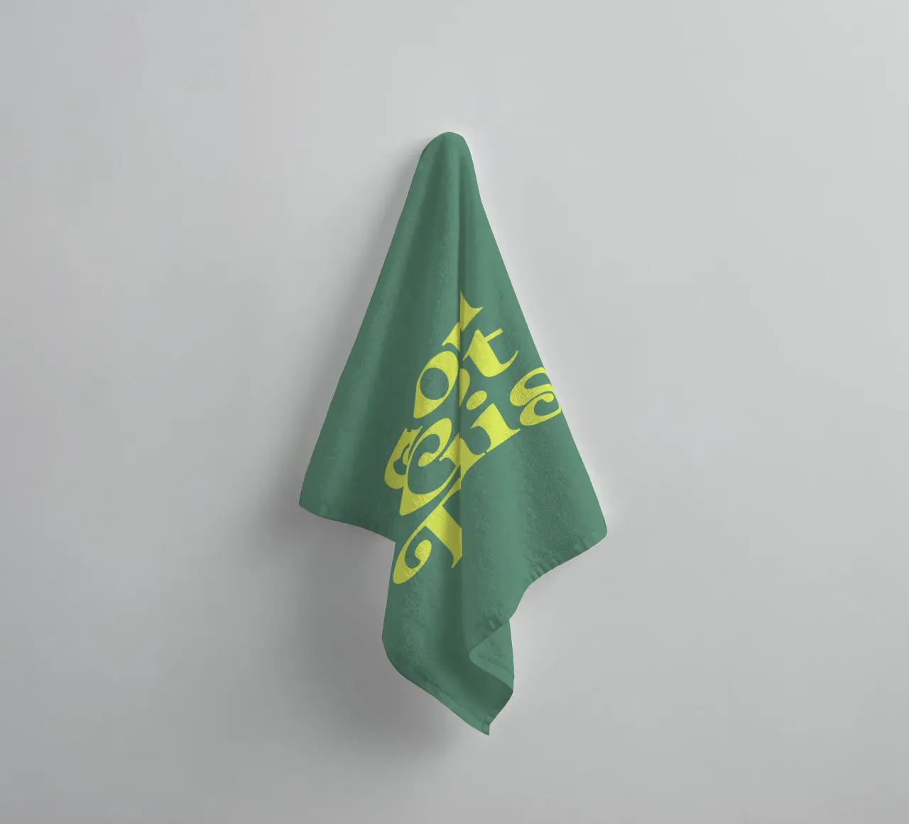 Citation de motivation en jaune et vert serviette de bain de THE MOTIVATED TYPE