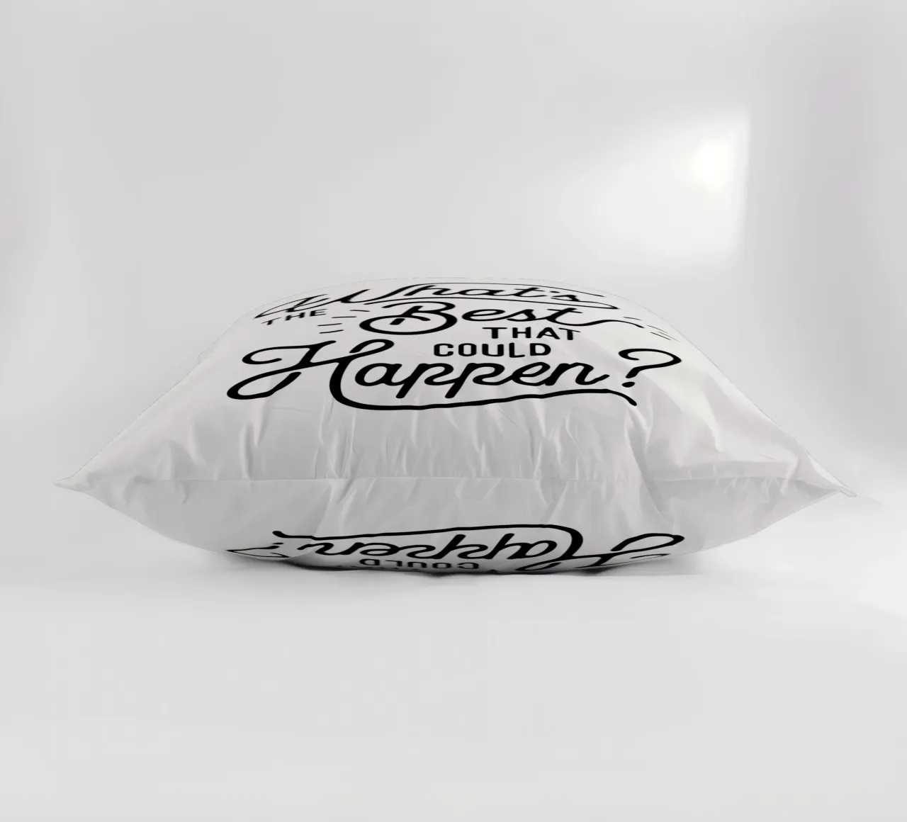 What's The Best That Could Happen Optimistic Zitat in Schwarz Kissen von THE MOTIVATED TYPE