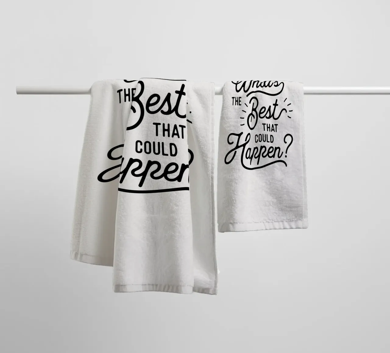 Citation optimiste sur ce qui pourrait arriver de mieux en noir serviette de bain de THE MOTIVATED TYPE