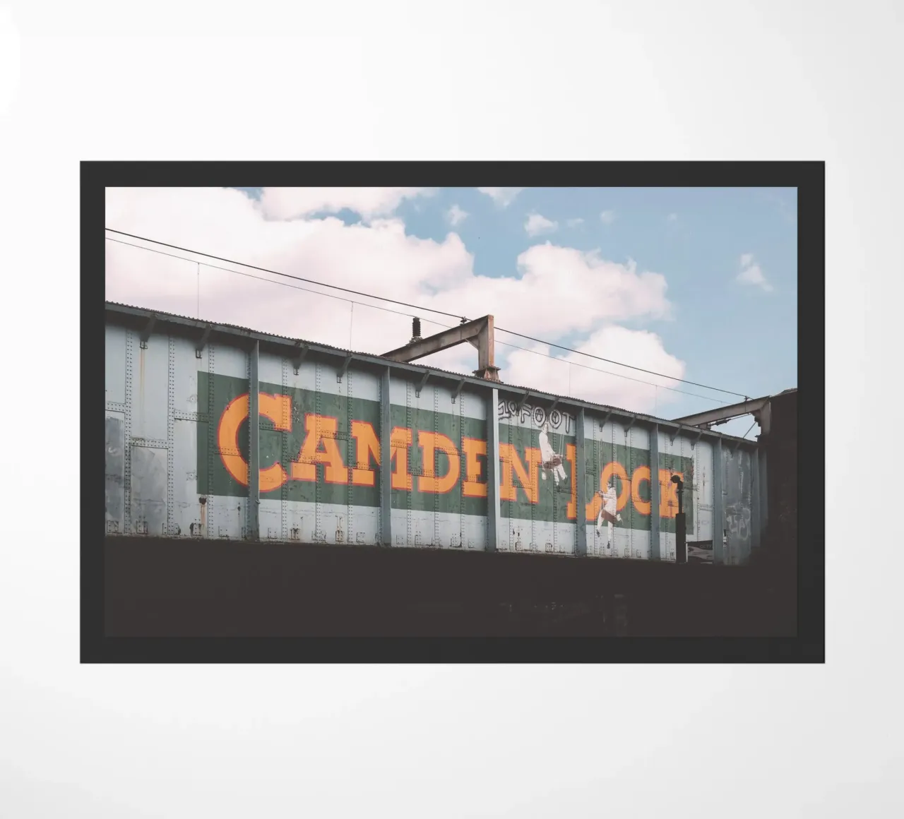 Londra, Inghilterra I Ponte industriale urbano di Camden zerbino da Julie Travel Photography