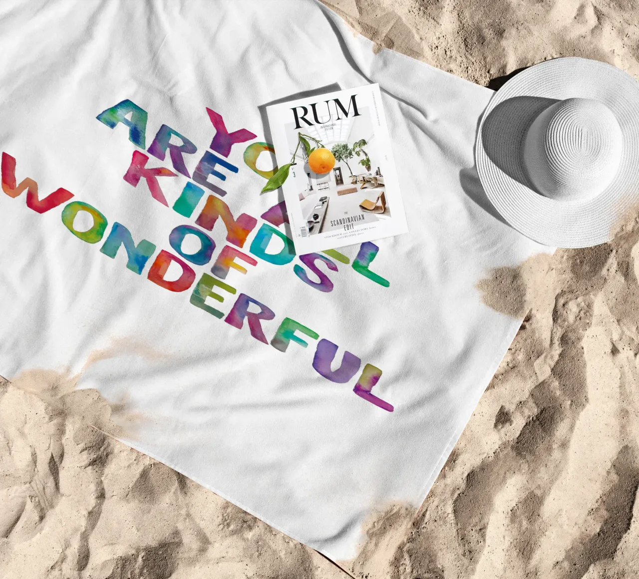 Sei tutti i tipi di meravigliosa citazione tipografica per i bambini telo mare da THE MOTIVATED TYPE