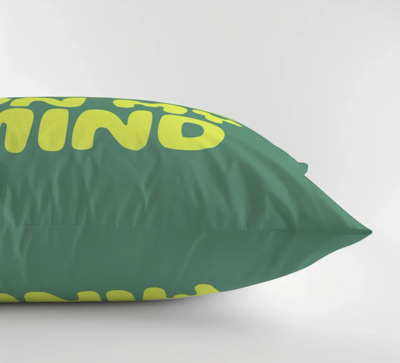 Sun Shine on My Mind Typographie optimiste et heureuse en jaune coussin de THE MOTIVATED TYPE