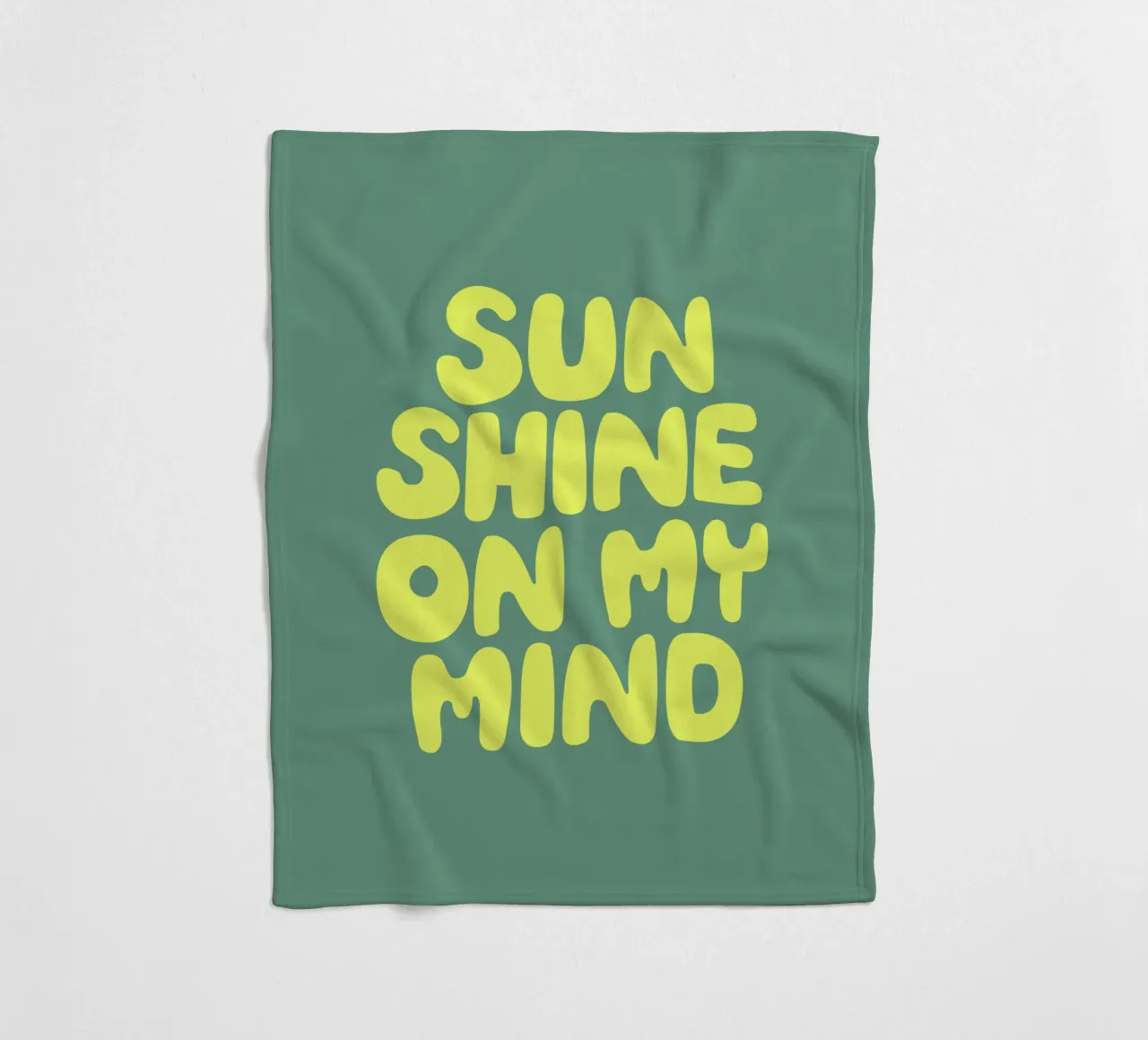 Sun Shine on My Mind Typographie optimiste et heureuse en jaune plaid polaire de THE MOTIVATED TYPE