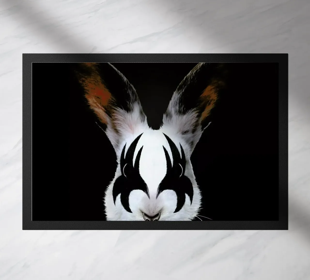 Kiss Of A Rabbit zerbino da Róbert Farkas