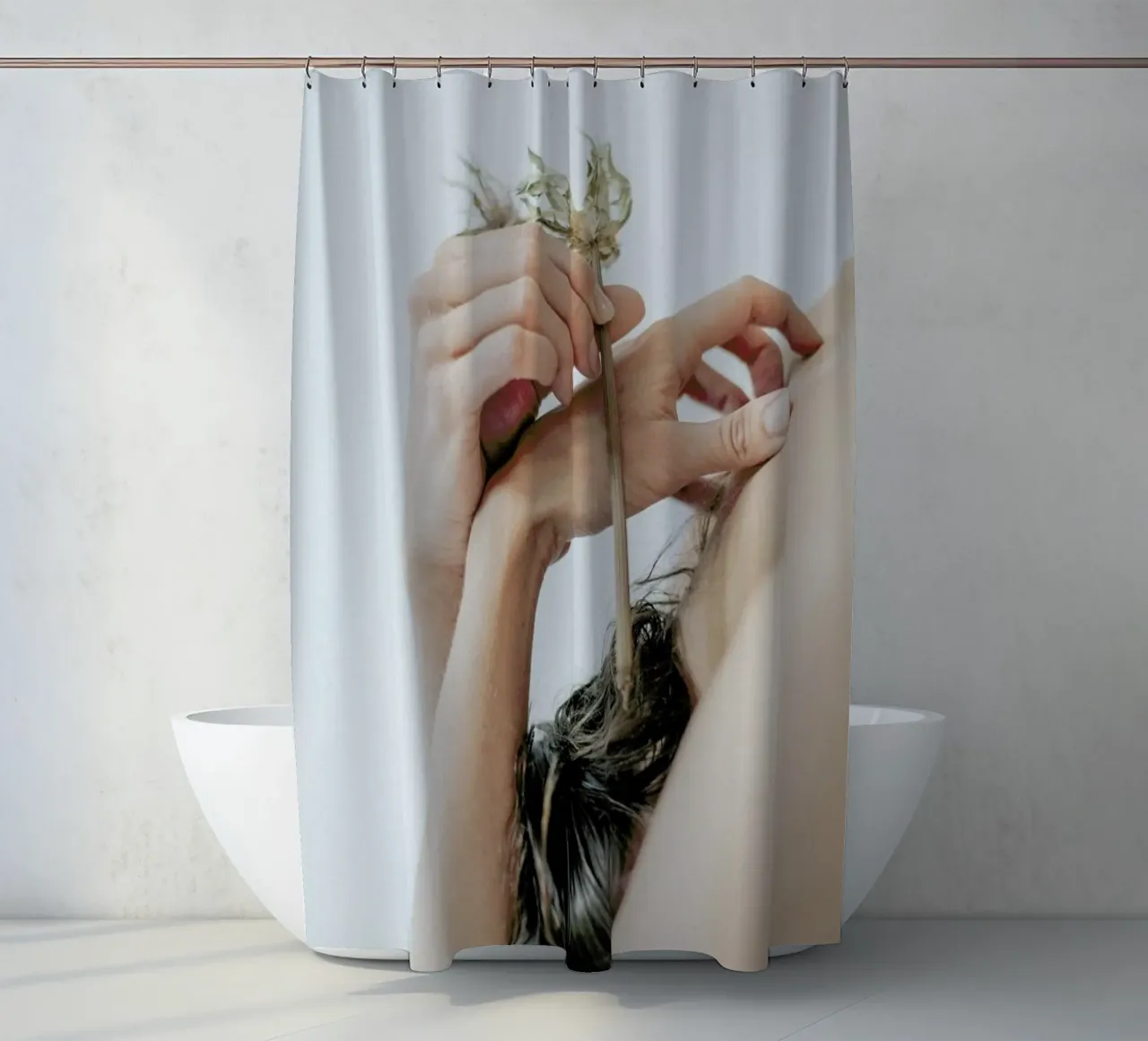 Body Studies D Duschvorhang von Chris Abatzis
