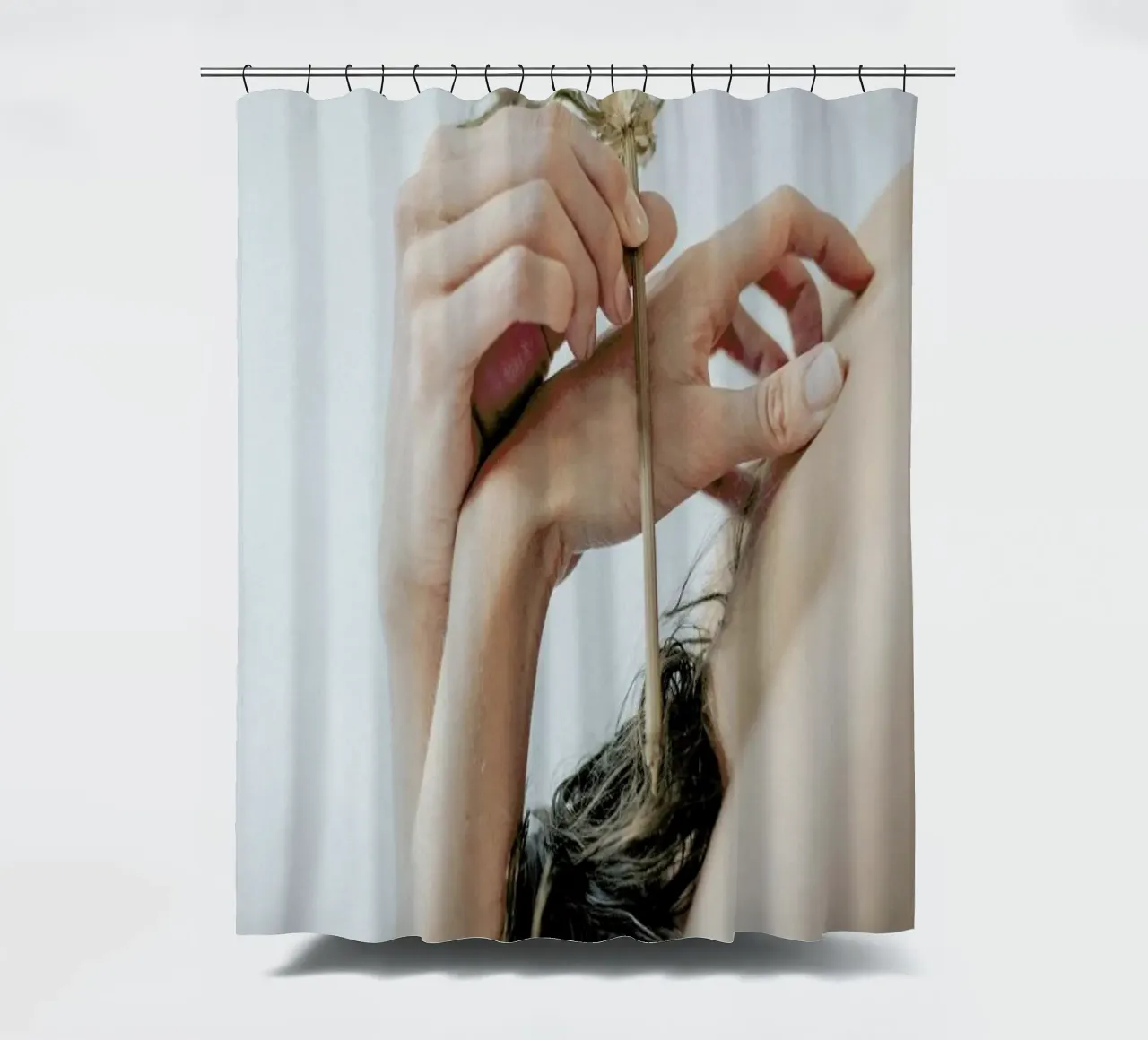 Body Studies D Duschvorhang von Chris Abatzis