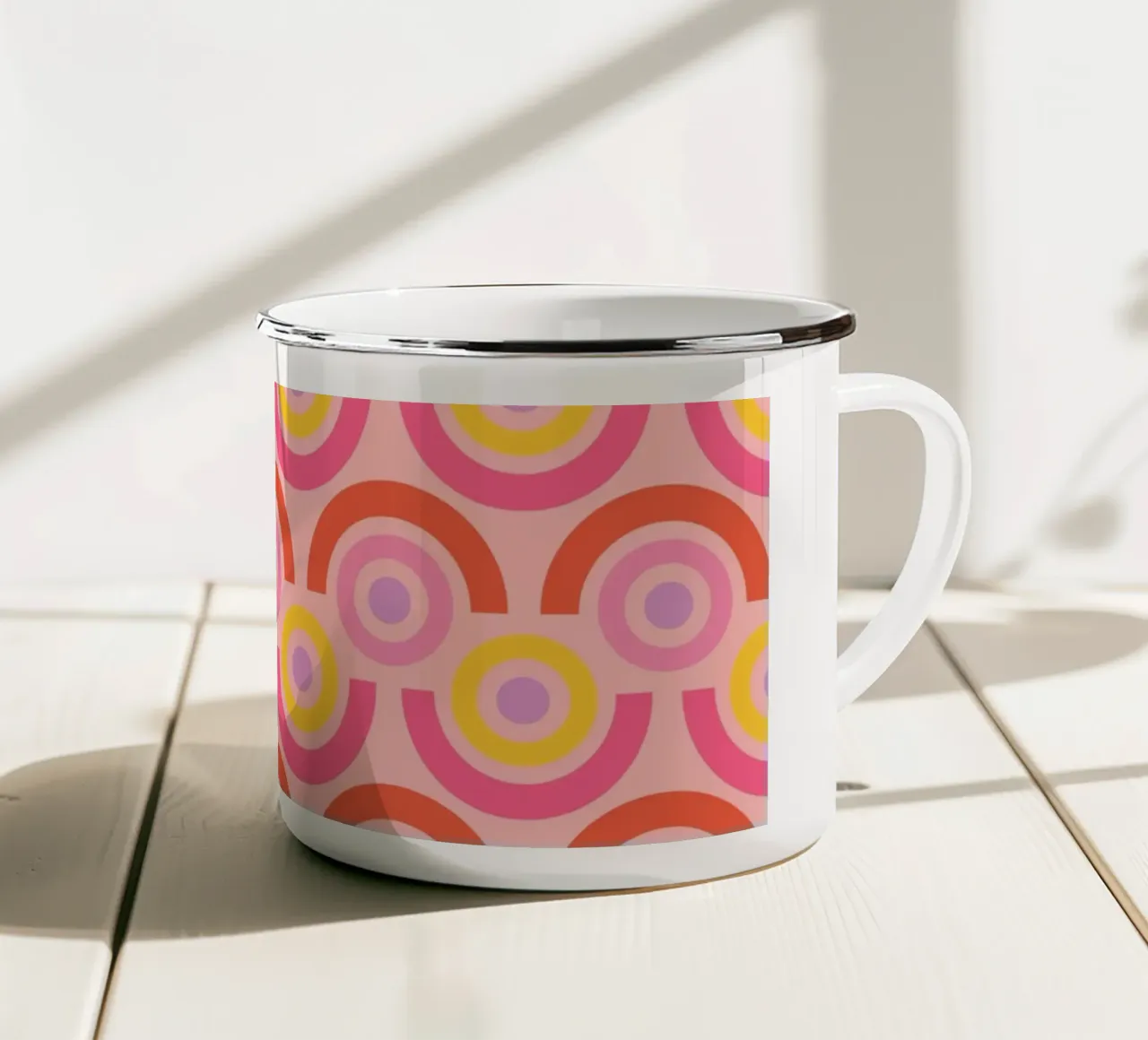 Retro Arcs tazza in smalto da susanapaz