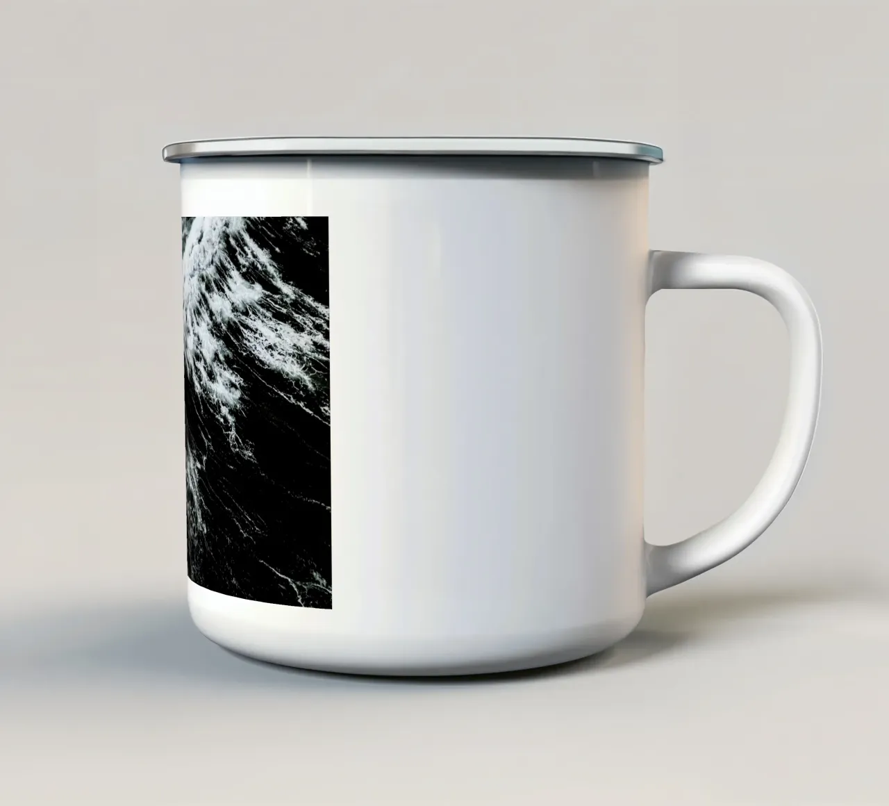 Beach Sea Pattern 2 tazza in smalto da Chris Abatzis