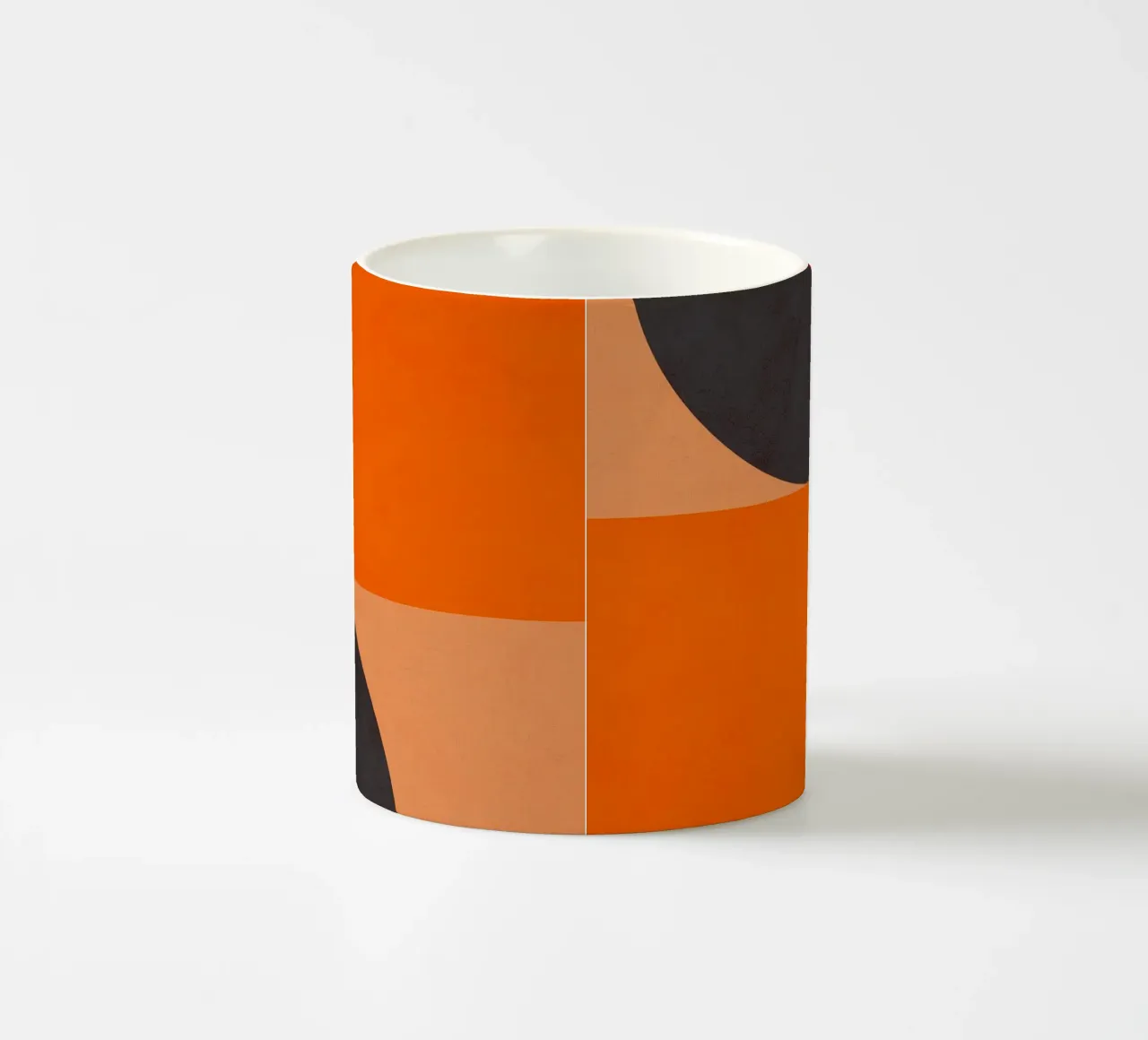 Composizione geometrica audace di ispirazione Bauhaus e Mid Mod 2/2 tazza in ceramica da Dominique Vari Abstract