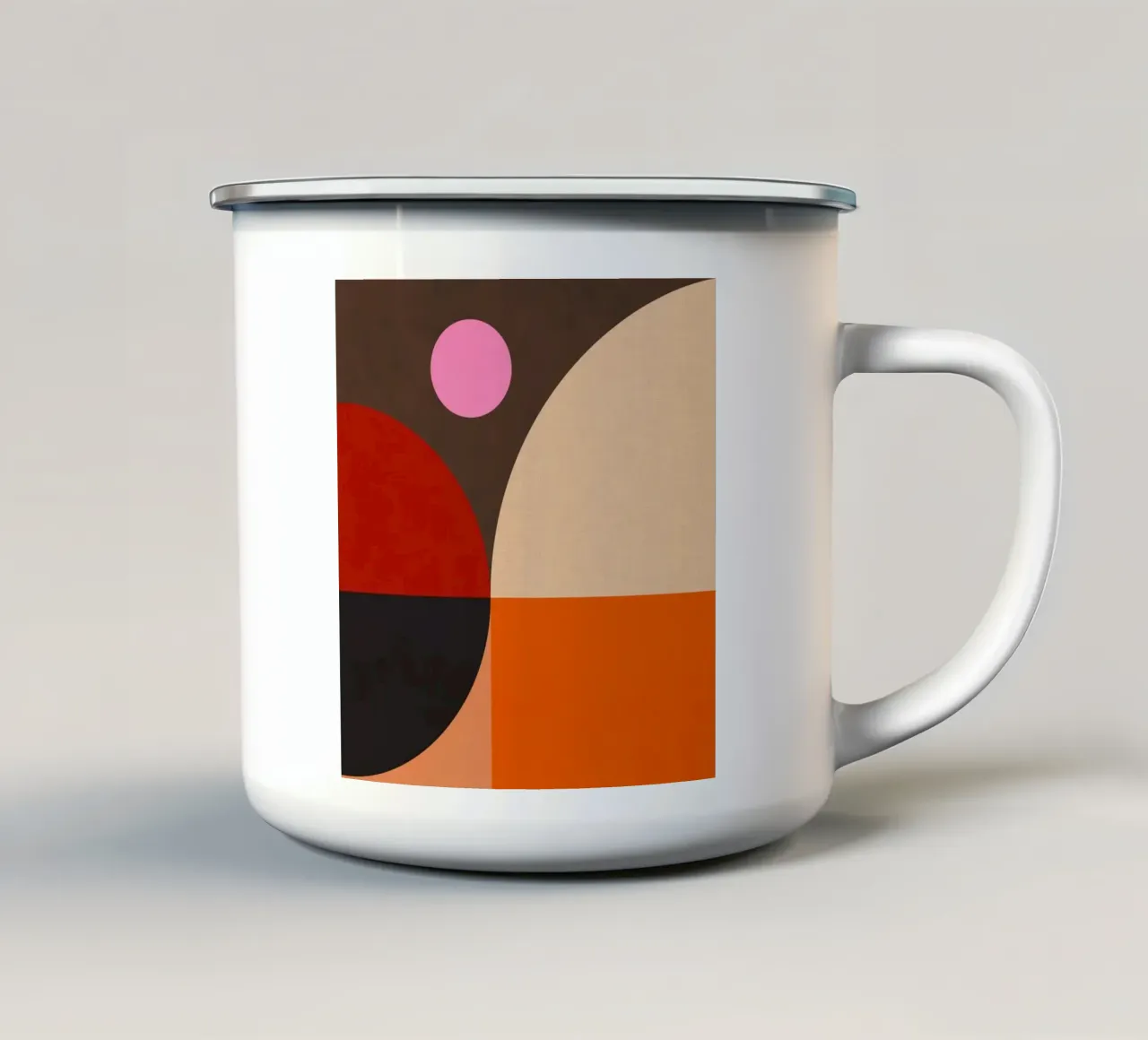 Composizione geometrica audace di ispirazione Bauhaus e Mid Mod 2/2 tazza in smalto da Dominique Vari Abstract