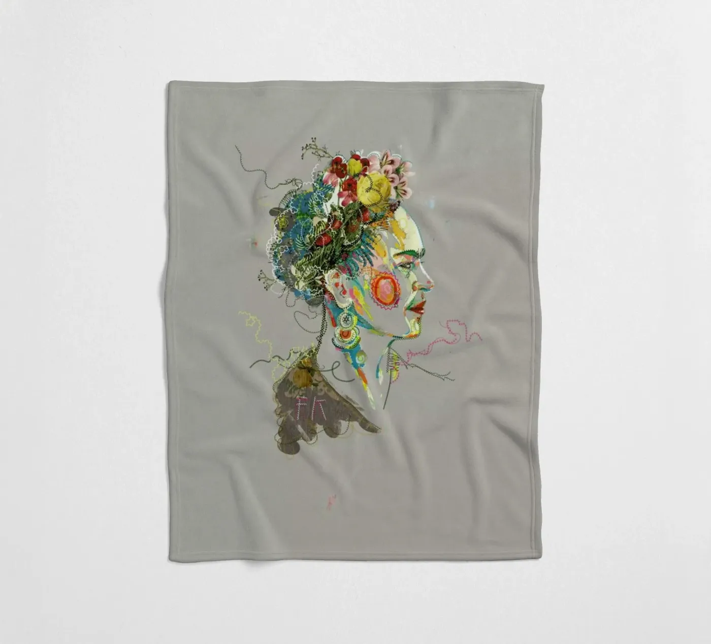 Frida 2 Fleecedecke von Carlos Quitério