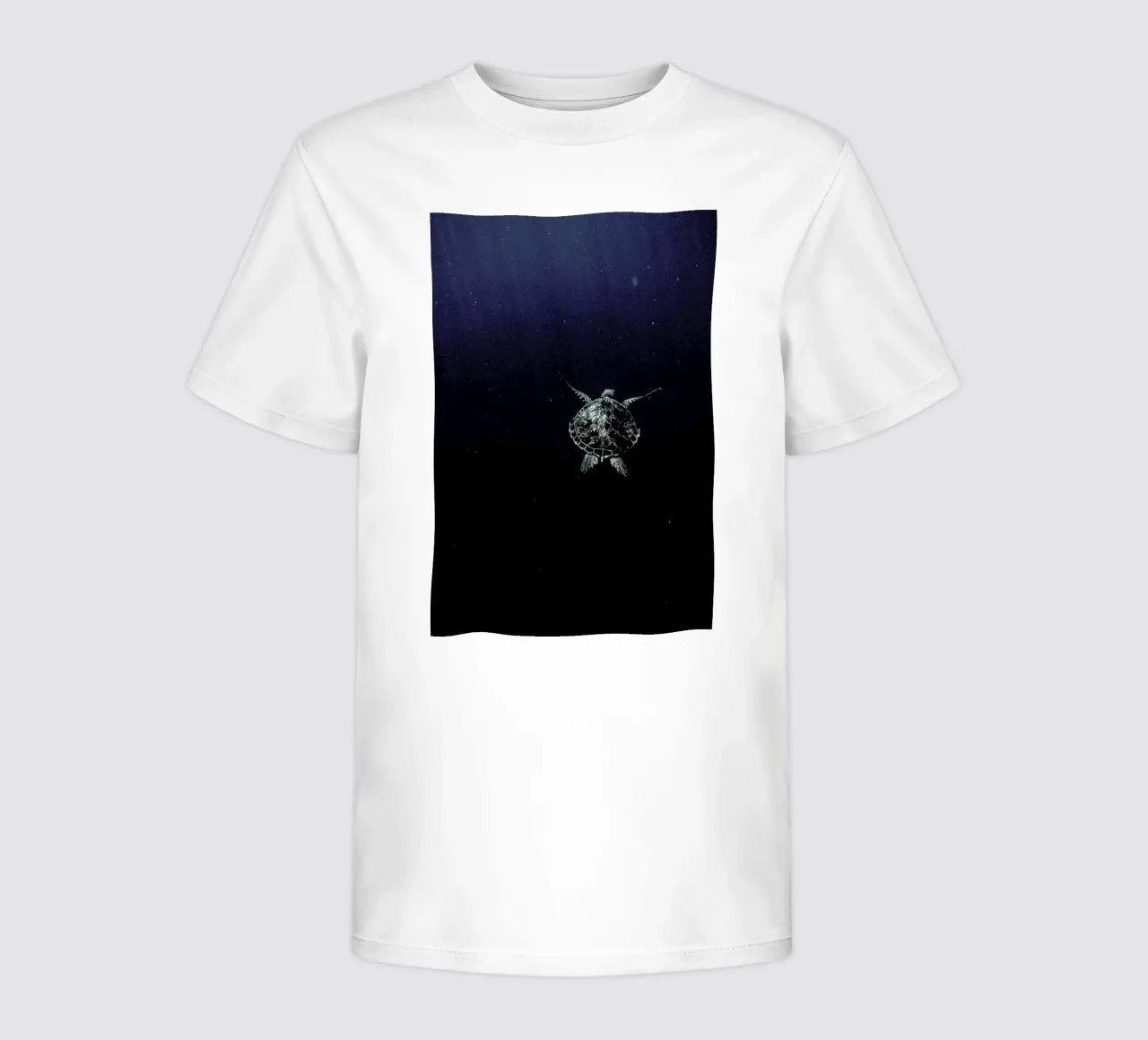 Flying kinder t-shirt van Chris Abatzis