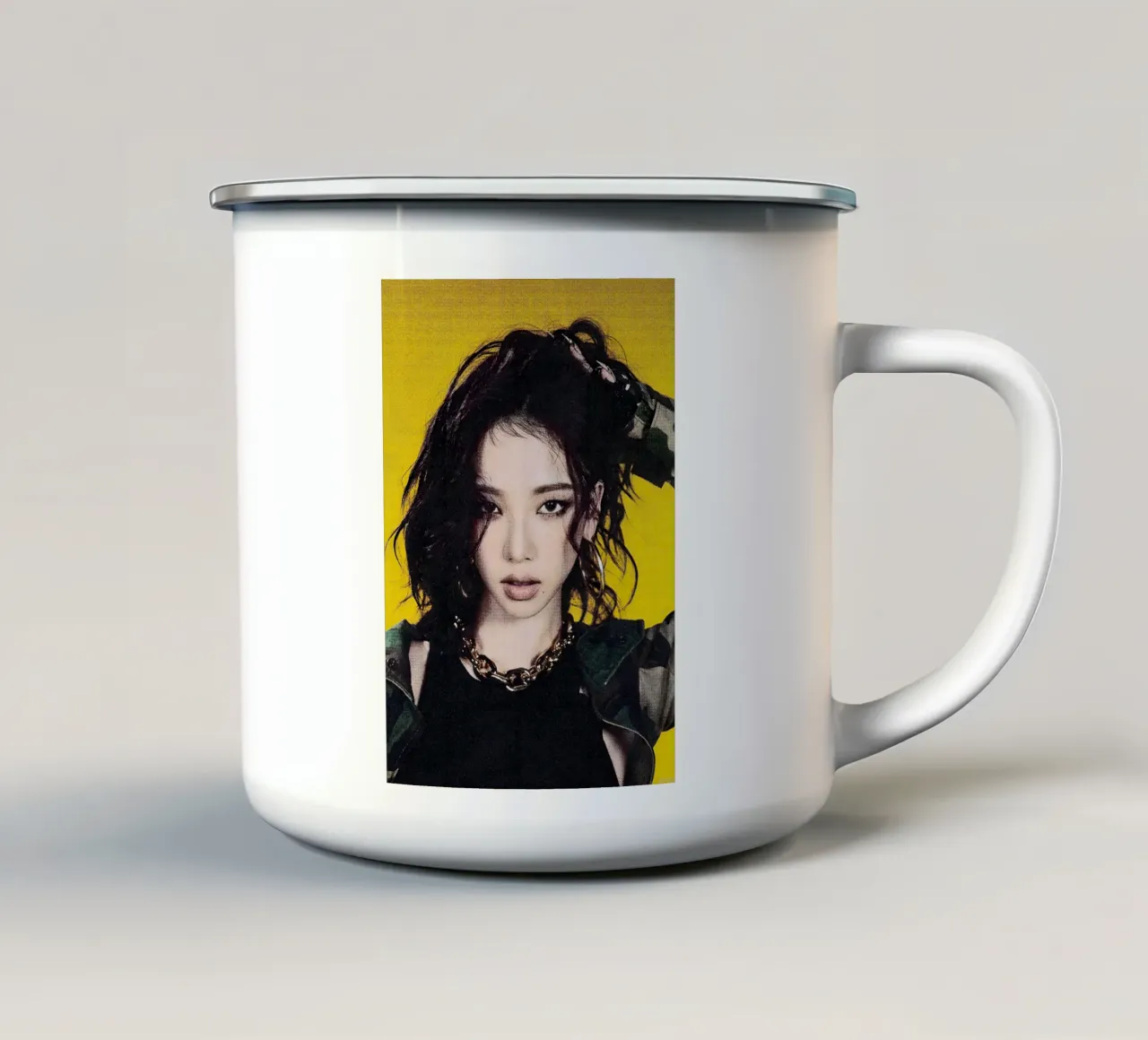 Karina aespa Whiplash tazza in smalto da mitom