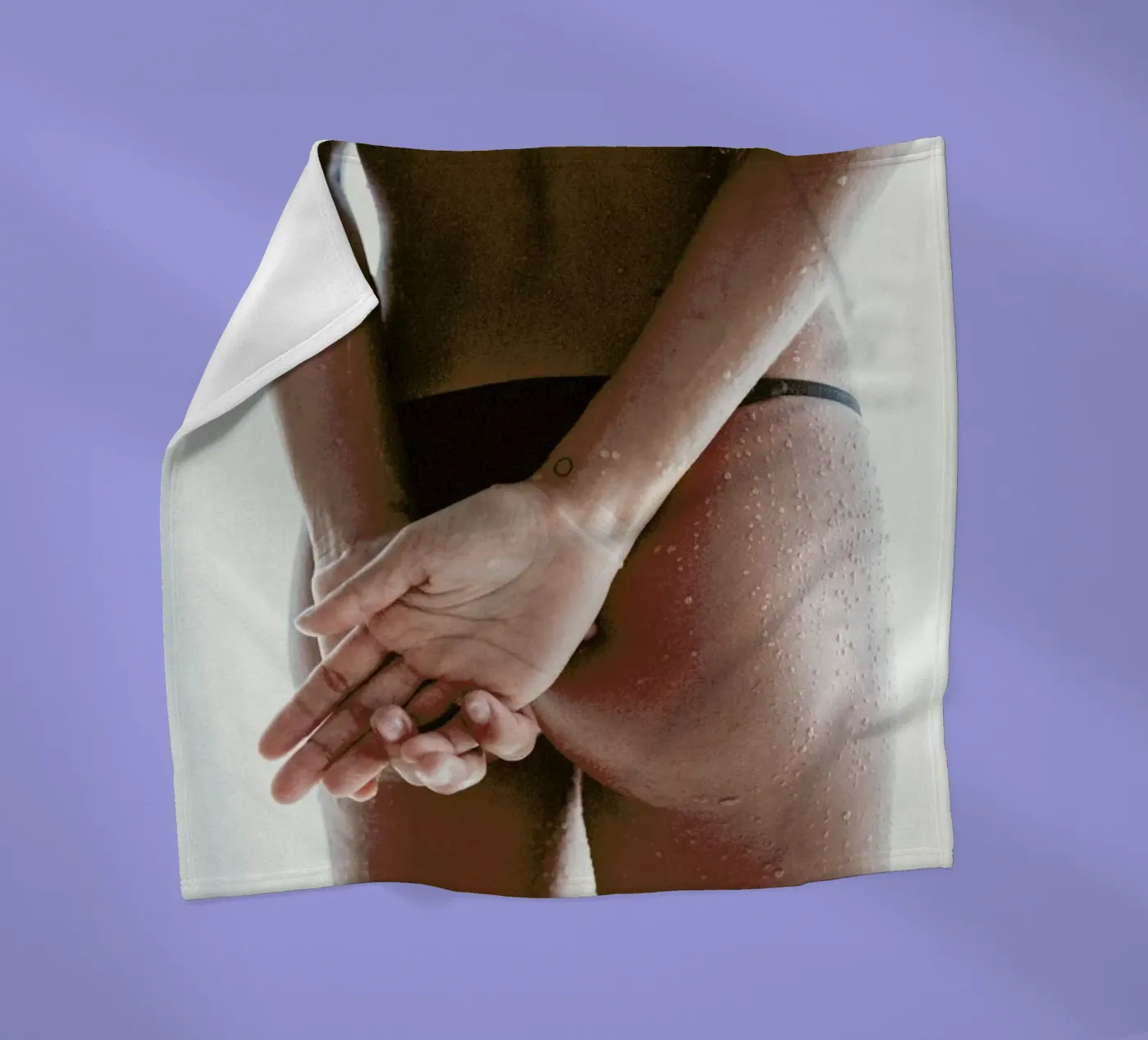 Skindrops 2 Fleecedecke von Chris Abatzis