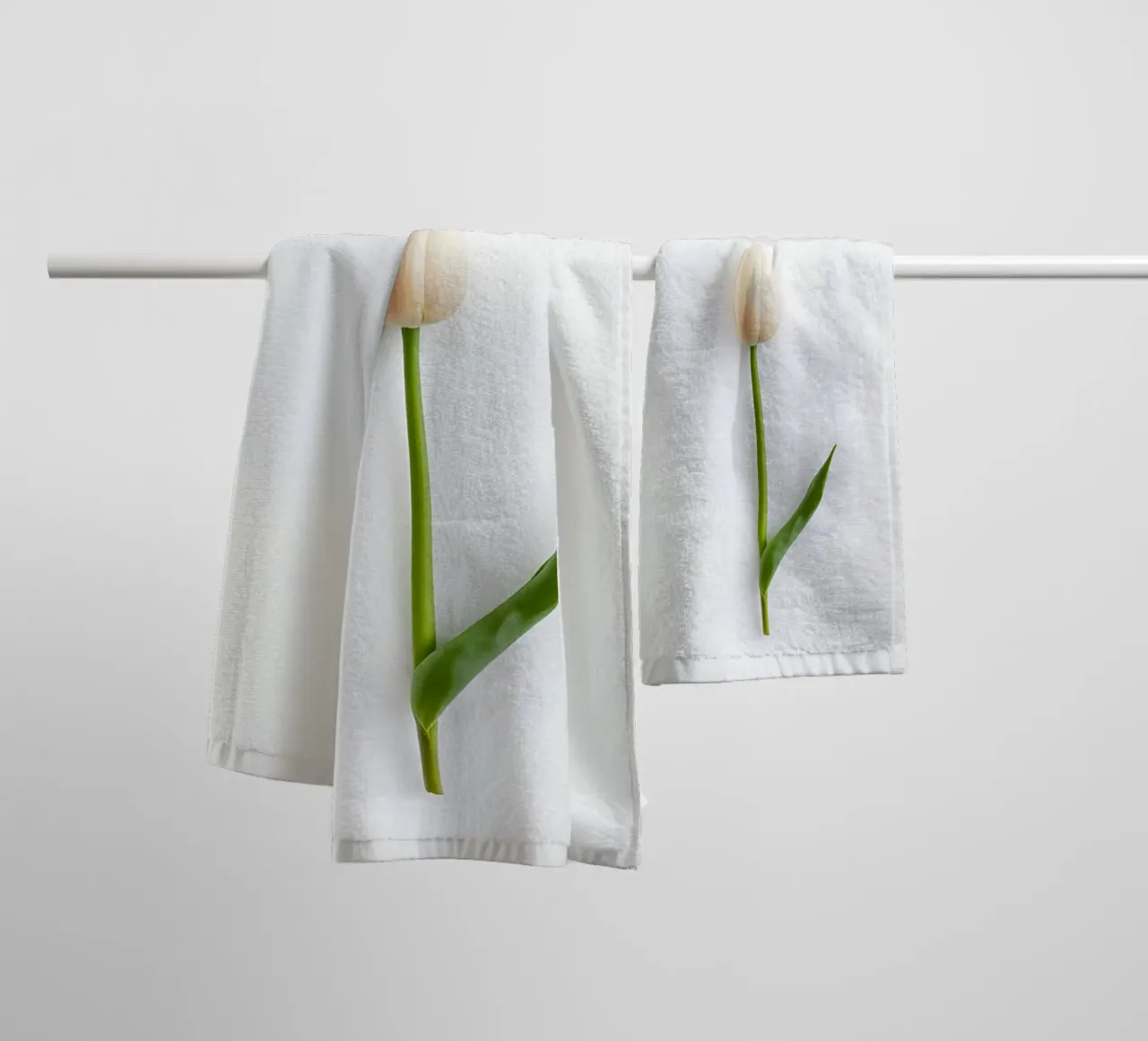 bloemenminimum badhanddoek van mazzihanq