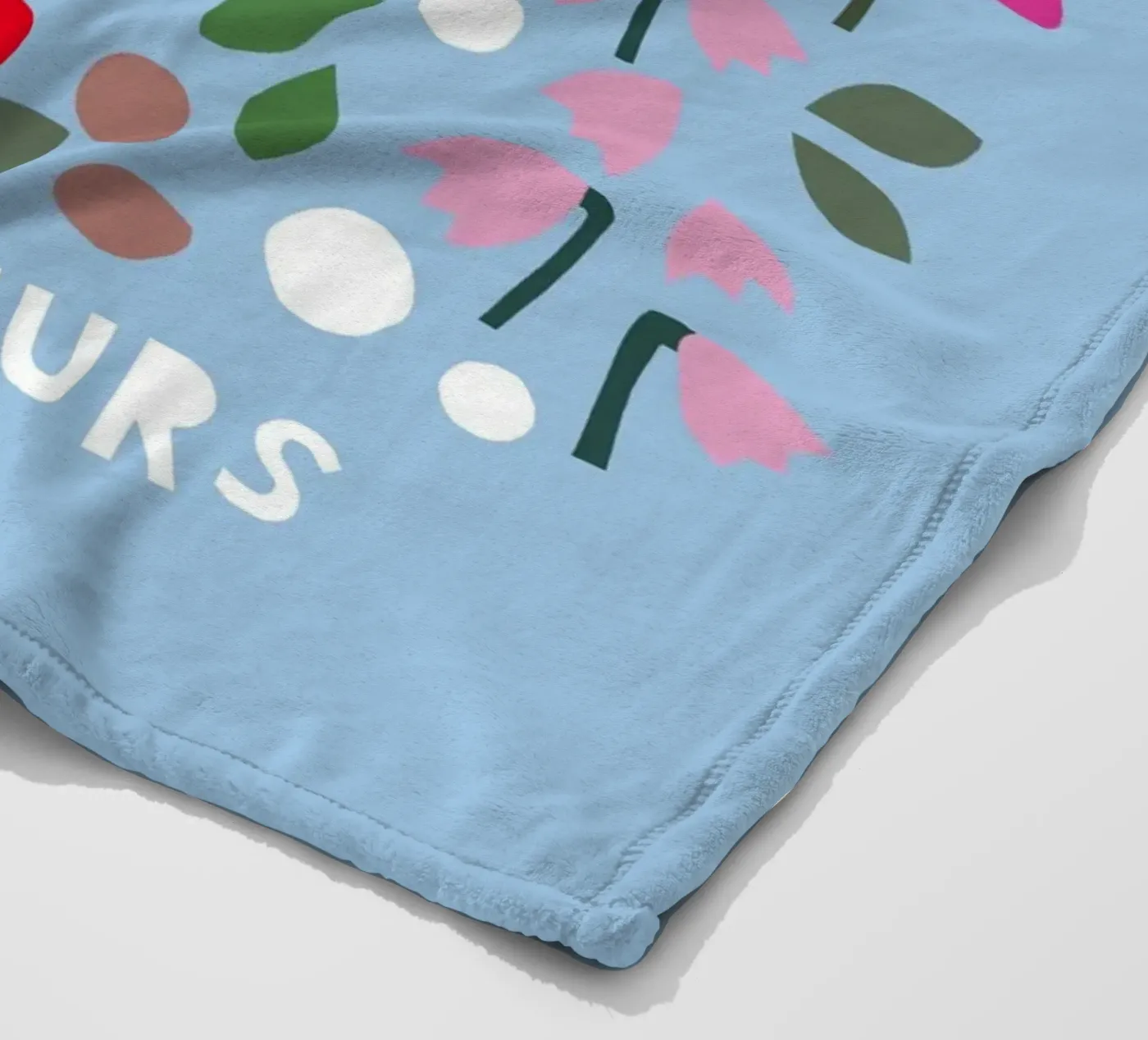 Millefleur hellblau Fleecedecke von Iris Knabenschuh Design